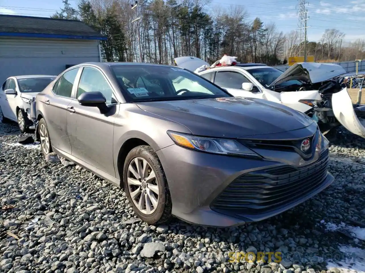 1 Photograph of a damaged car 4T1B11HK6KU229372 TOYOTA CAMRY 2019