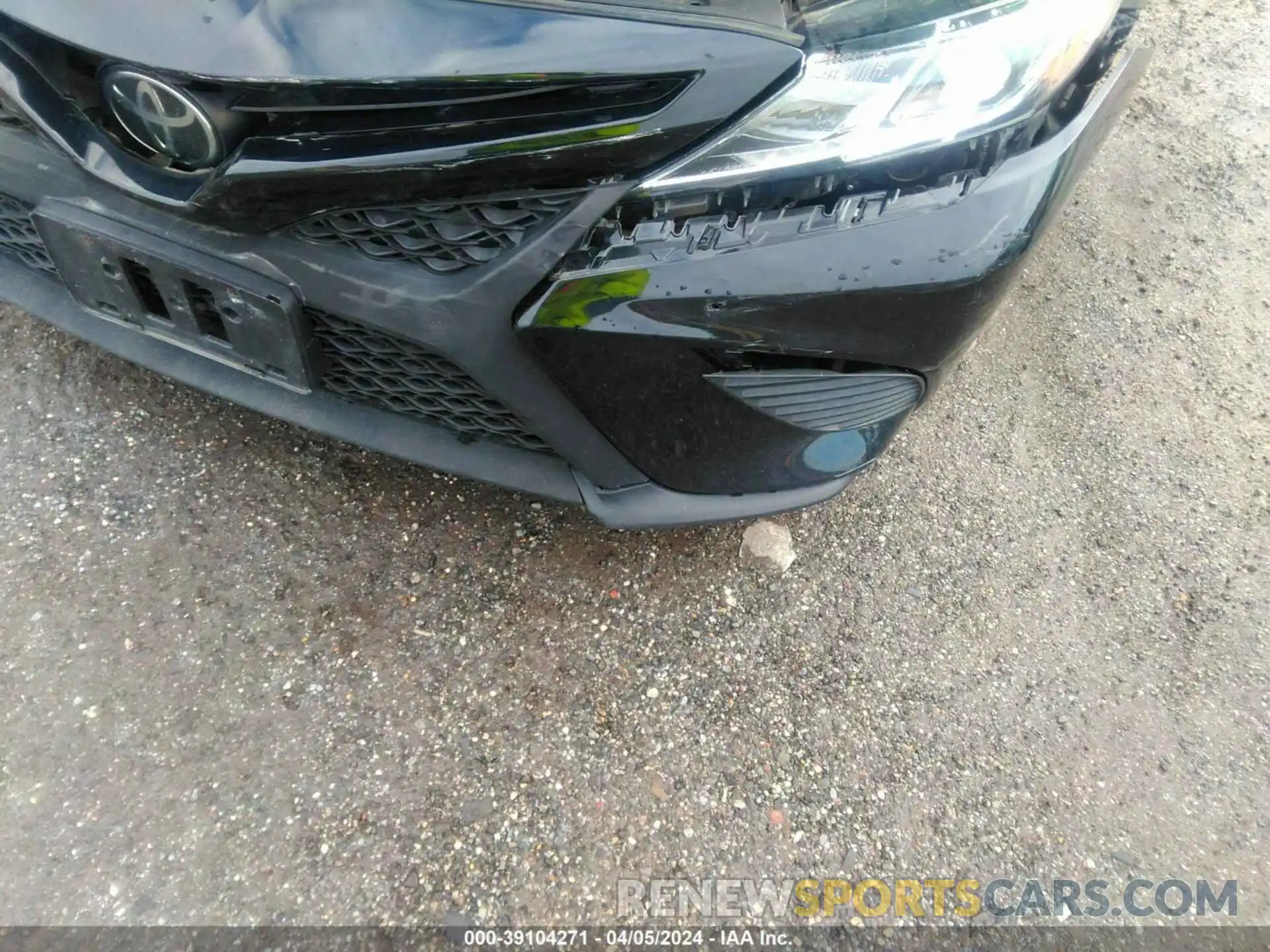 6 Photograph of a damaged car 4T1B11HK6KU230537 TOYOTA CAMRY 2019