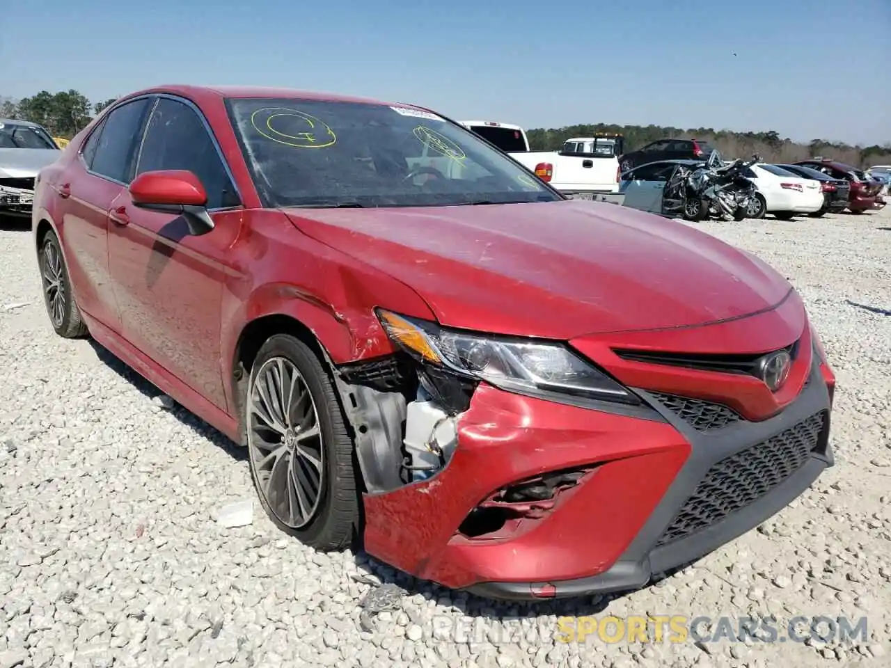 1 Photograph of a damaged car 4T1B11HK6KU230862 TOYOTA CAMRY 2019