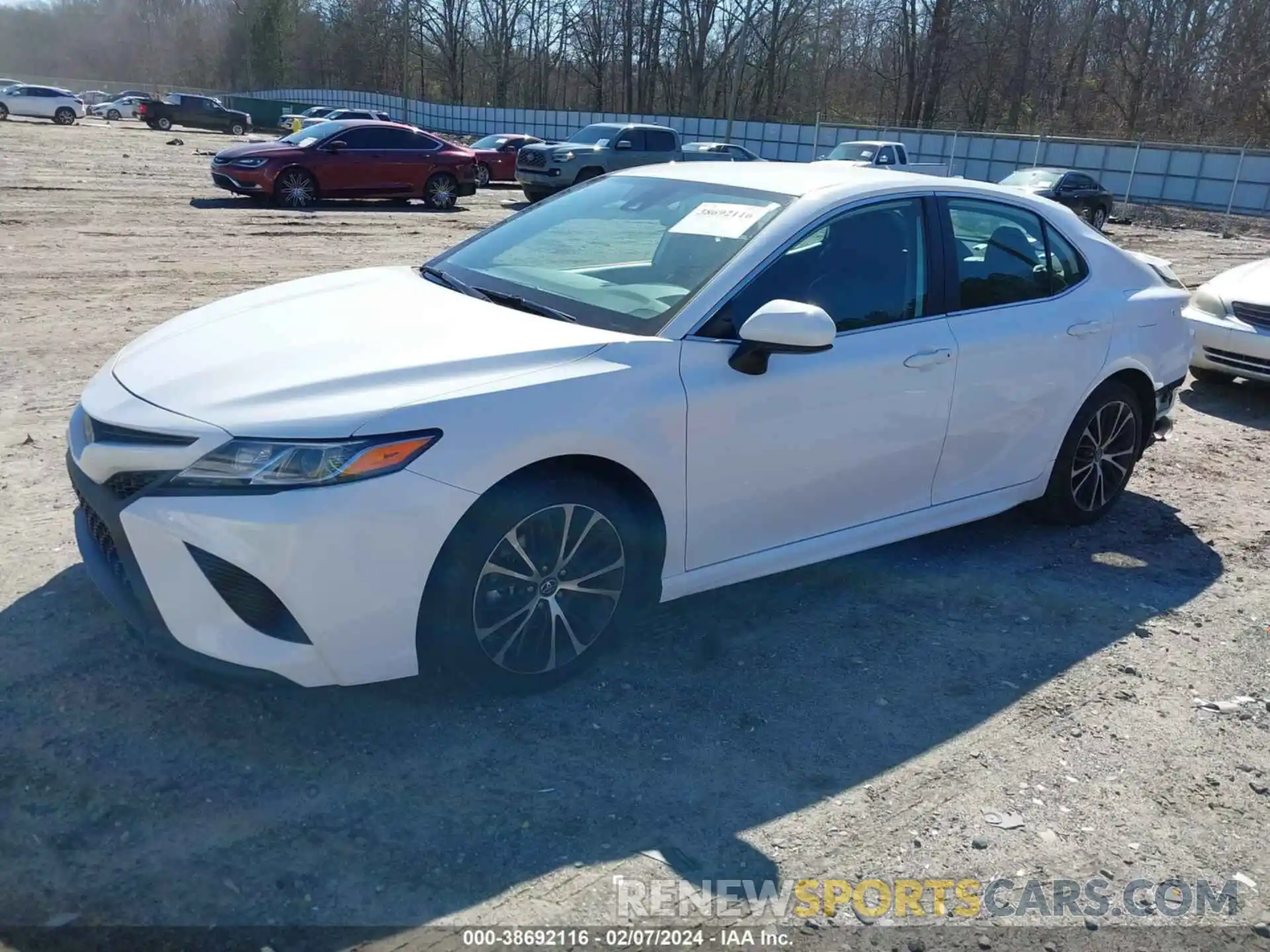 2 Photograph of a damaged car 4T1B11HK6KU231770 TOYOTA CAMRY 2019