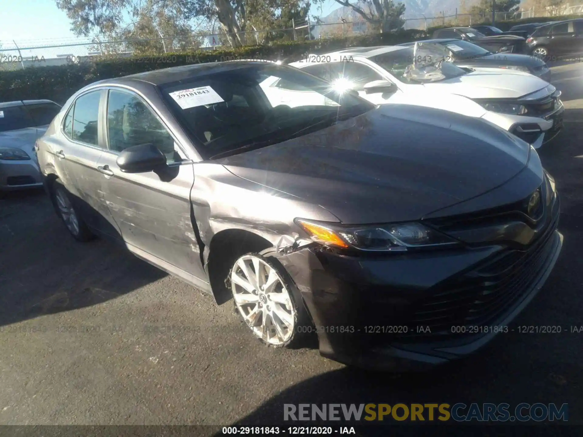 1 Photograph of a damaged car 4T1B11HK6KU233325 TOYOTA CAMRY 2019