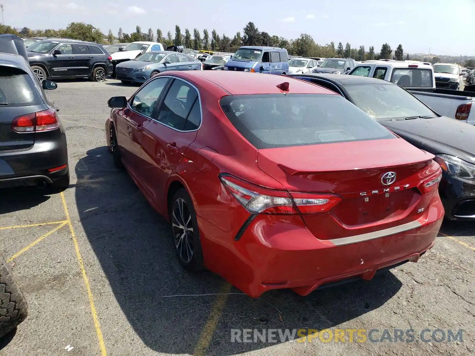 3 Photograph of a damaged car 4T1B11HK6KU234507 TOYOTA CAMRY 2019