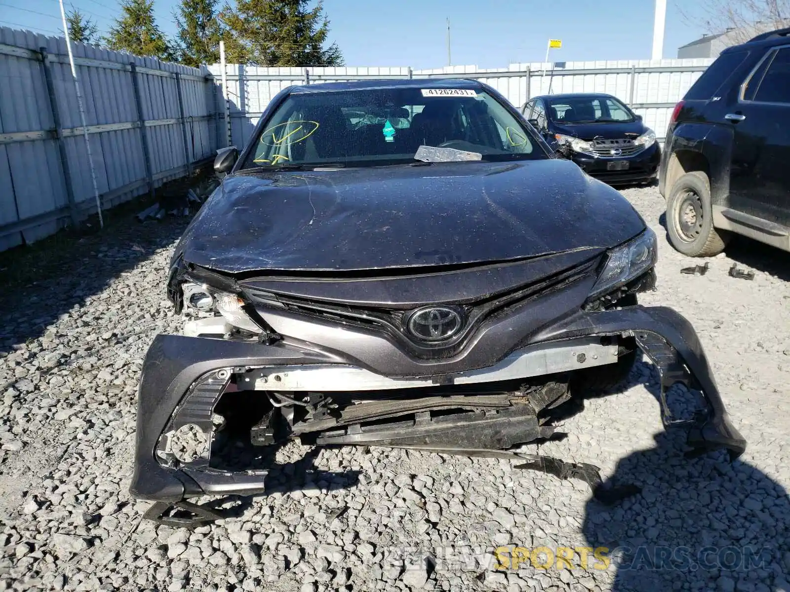 9 Photograph of a damaged car 4T1B11HK6KU235981 TOYOTA CAMRY 2019