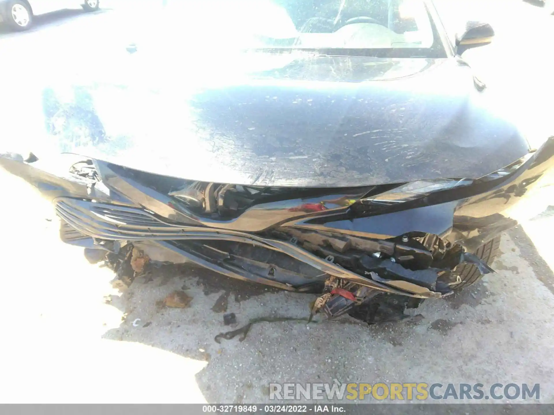 6 Photograph of a damaged car 4T1B11HK6KU237259 TOYOTA CAMRY 2019