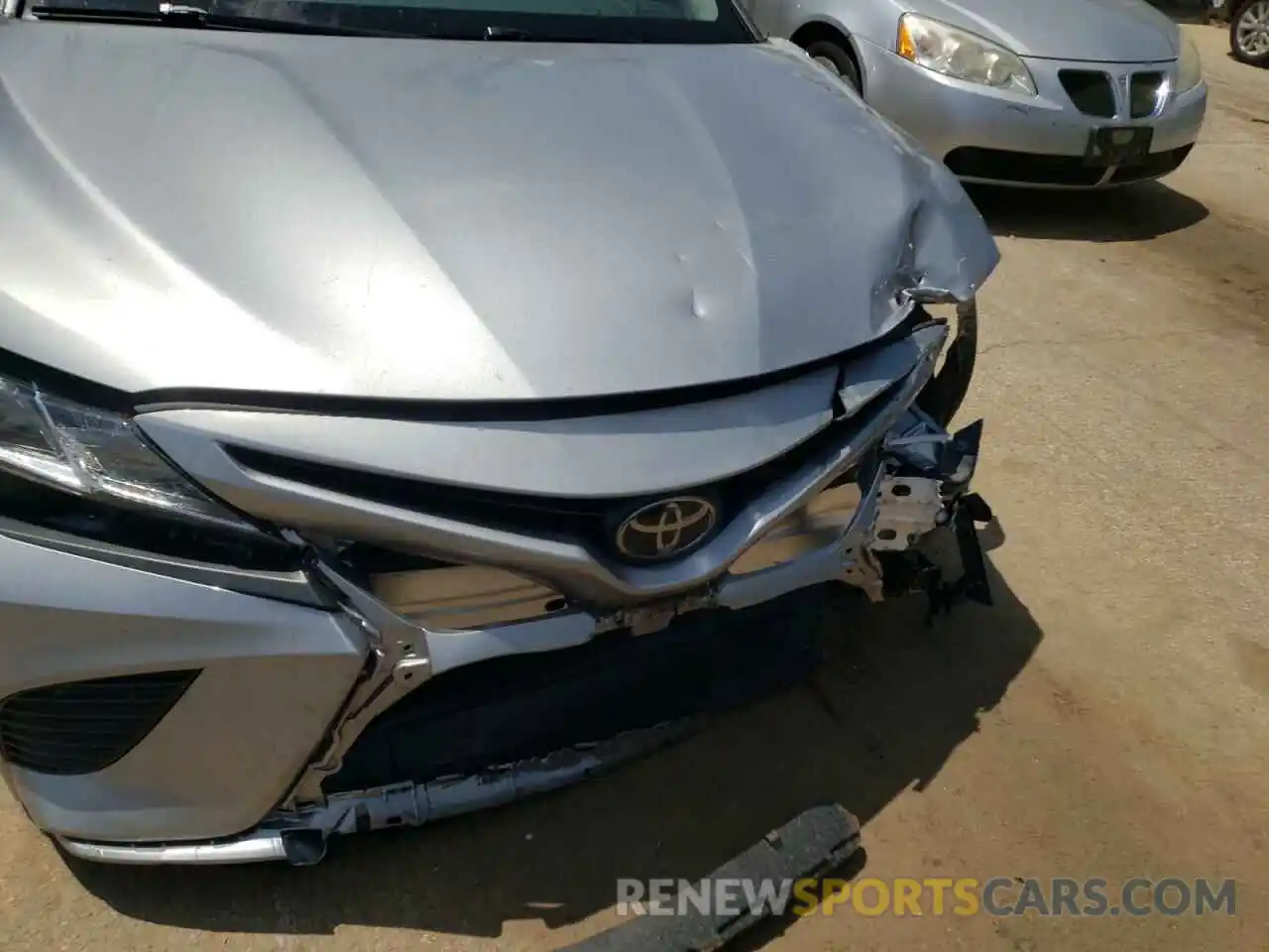 9 Photograph of a damaged car 4T1B11HK6KU237892 TOYOTA CAMRY 2019