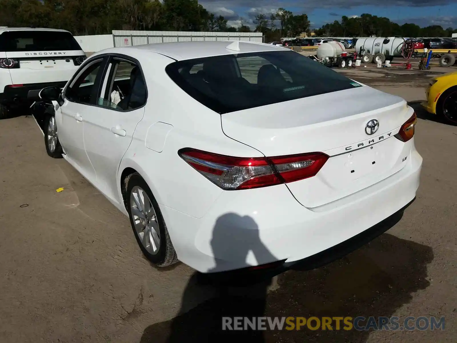 3 Photograph of a damaged car 4T1B11HK6KU238556 TOYOTA CAMRY 2019