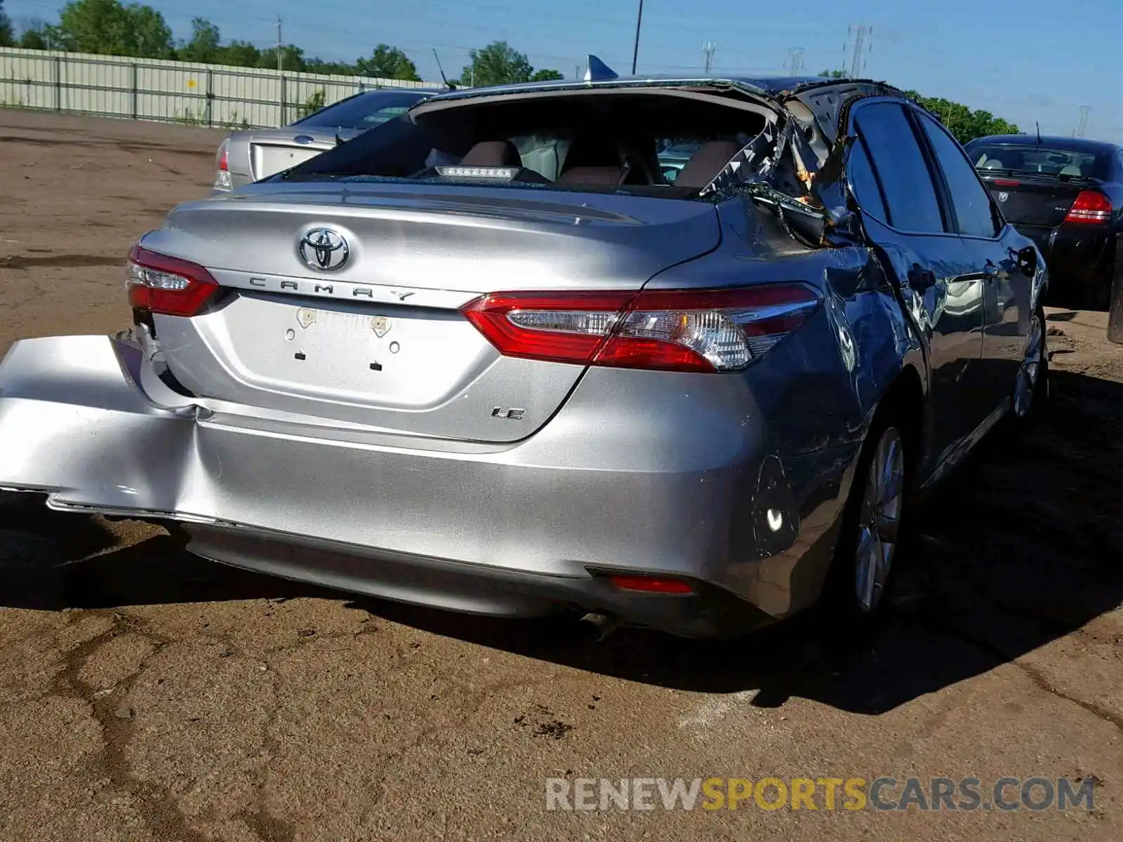 4 Photograph of a damaged car 4T1B11HK6KU238668 TOYOTA CAMRY 2019