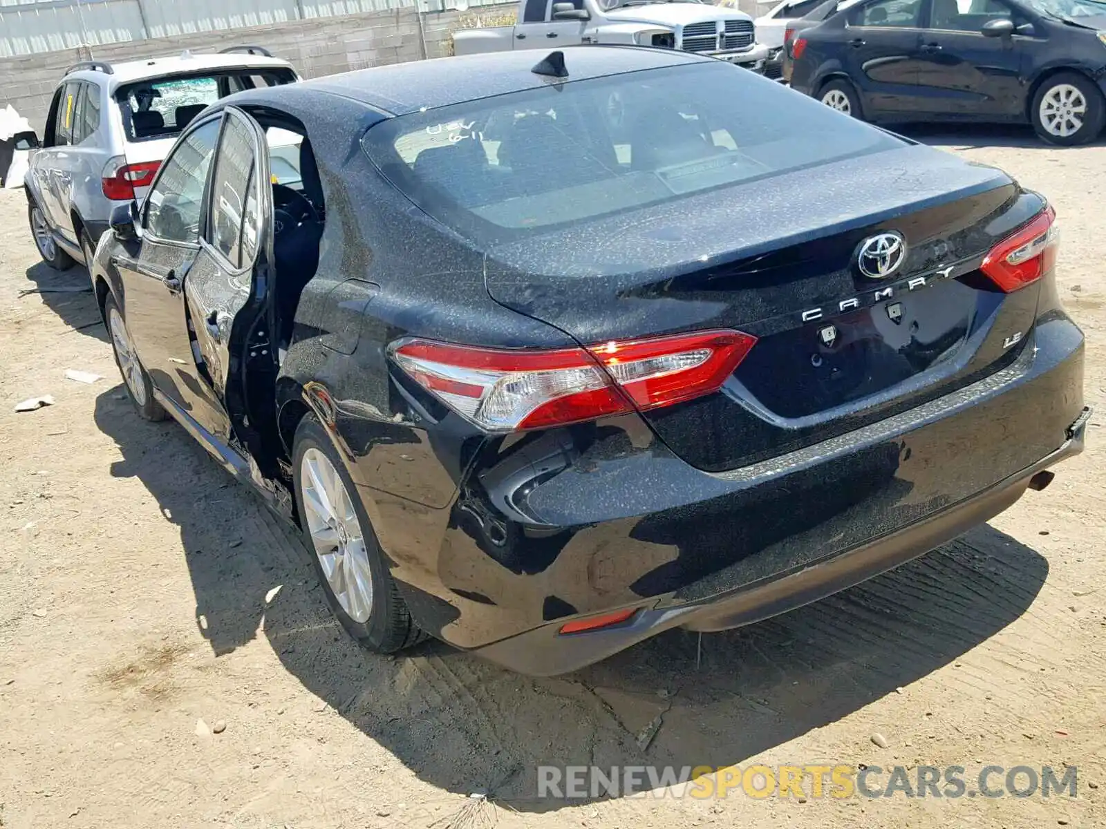 3 Photograph of a damaged car 4T1B11HK6KU240095 TOYOTA CAMRY 2019