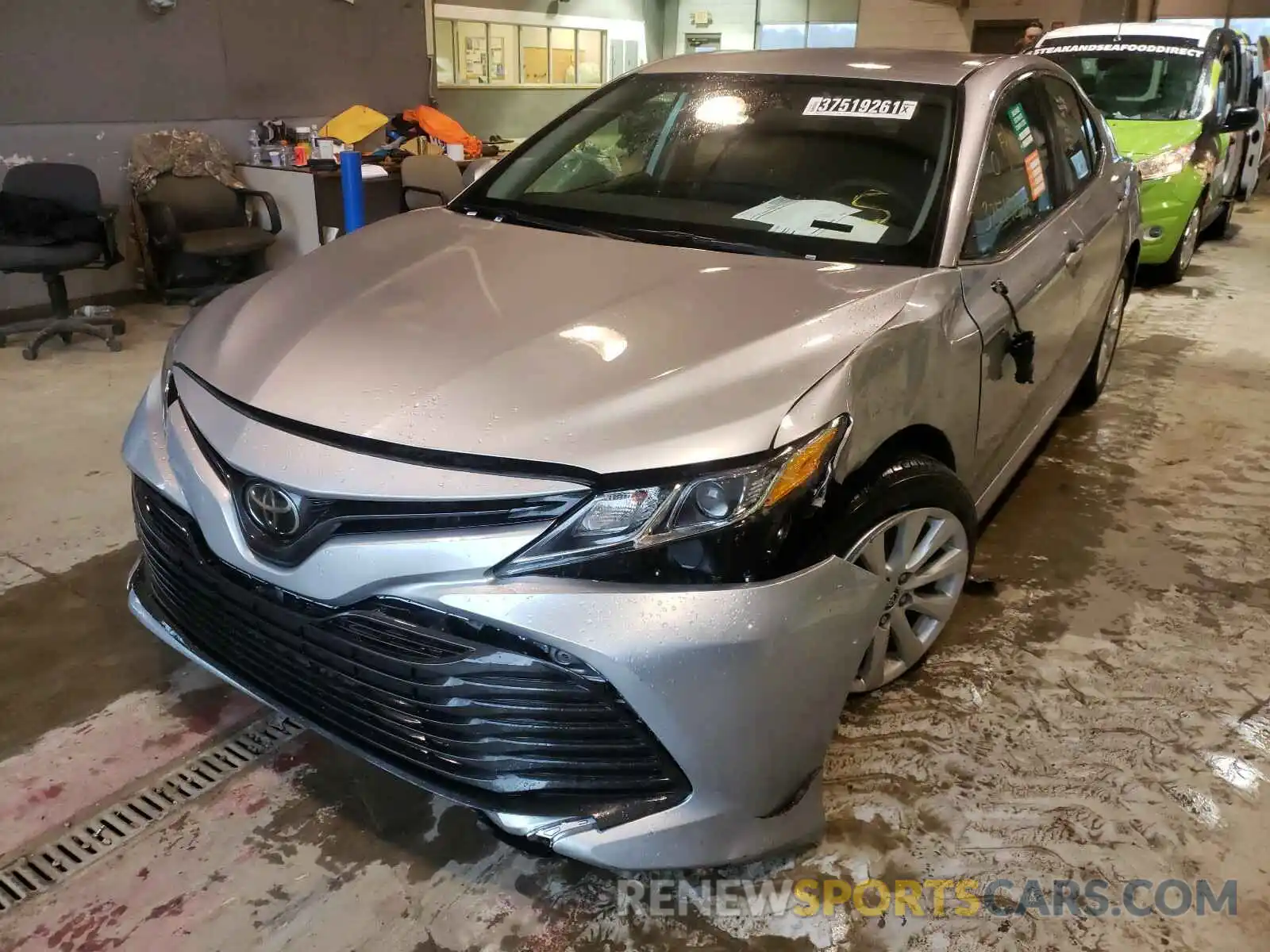 2 Photograph of a damaged car 4T1B11HK6KU240470 TOYOTA CAMRY 2019