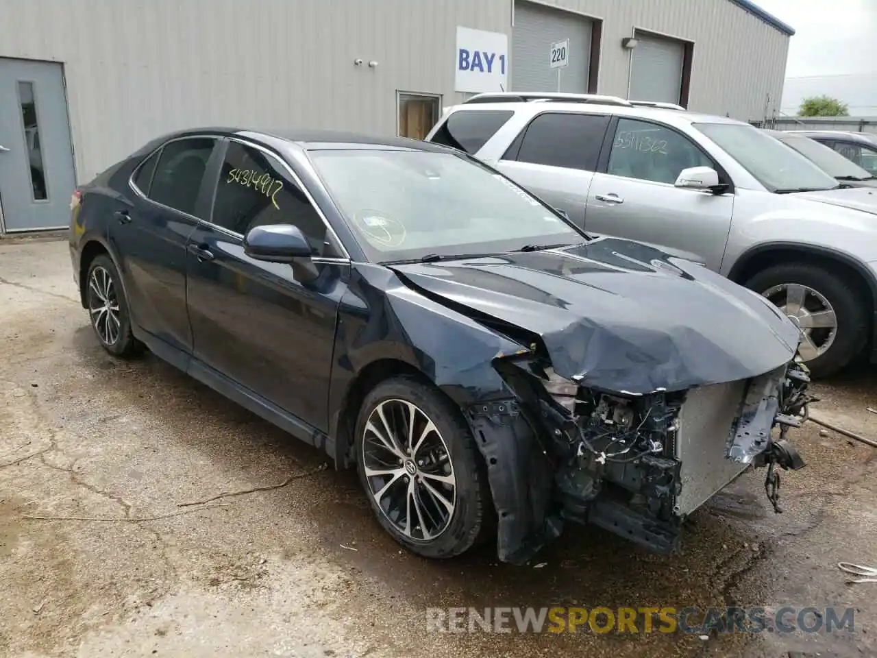 1 Photograph of a damaged car 4T1B11HK6KU240503 TOYOTA CAMRY 2019