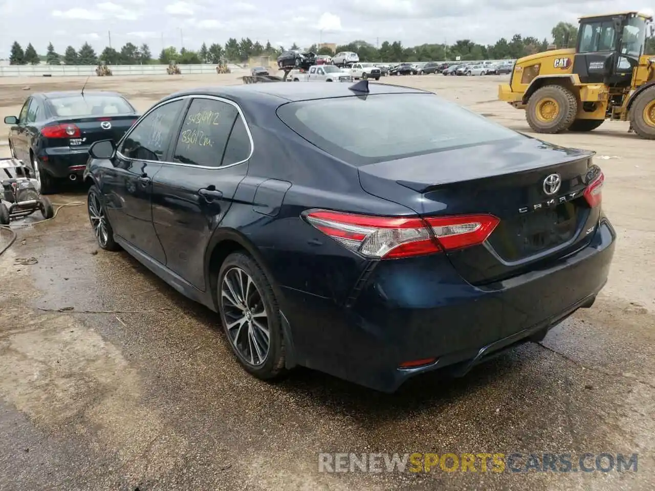 3 Photograph of a damaged car 4T1B11HK6KU240503 TOYOTA CAMRY 2019