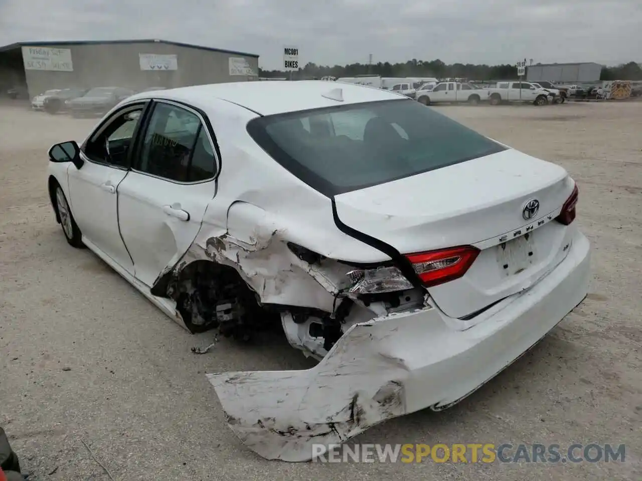 3 Photograph of a damaged car 4T1B11HK6KU241957 TOYOTA CAMRY 2019