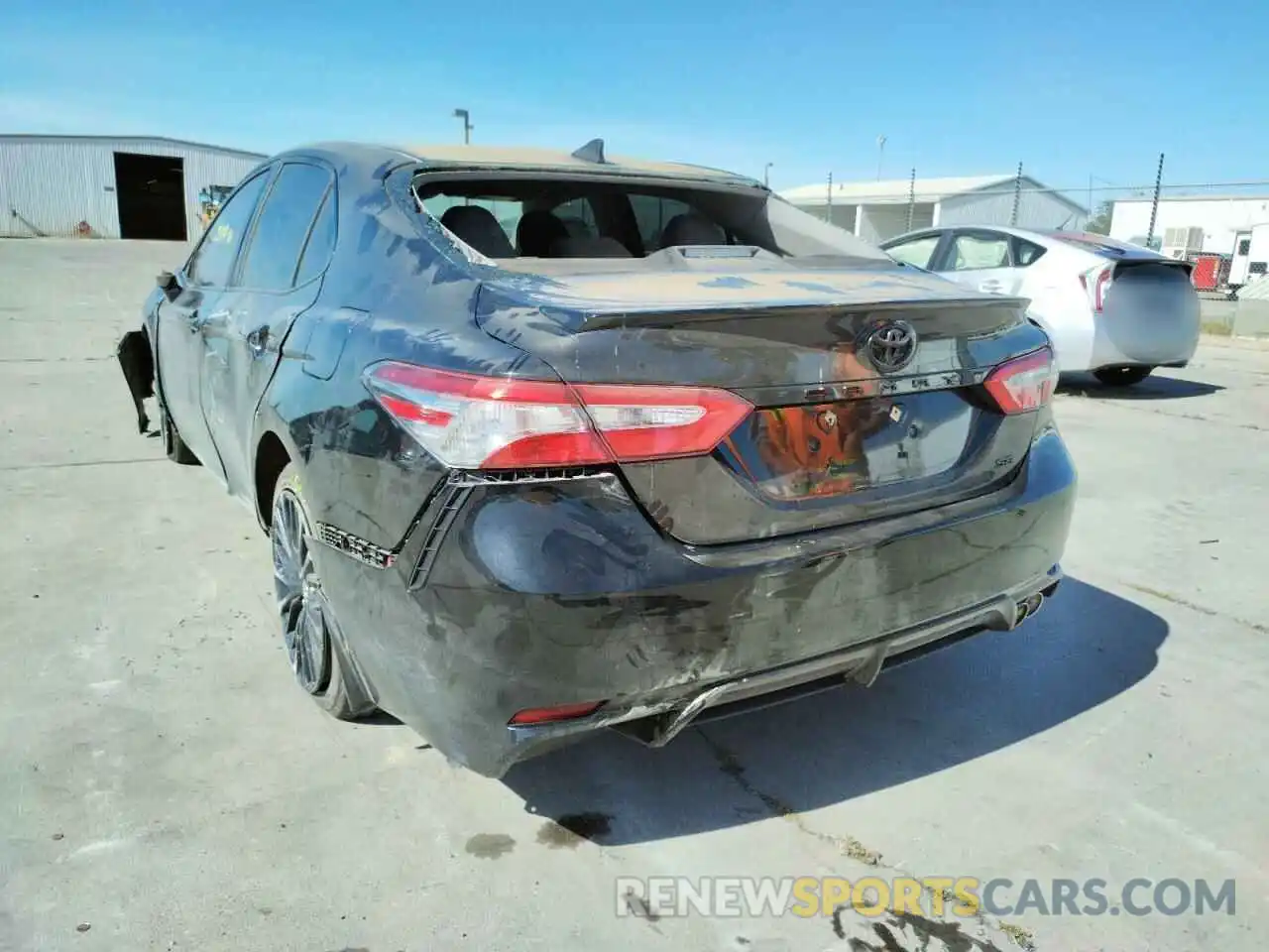 3 Photograph of a damaged car 4T1B11HK6KU242378 TOYOTA CAMRY 2019