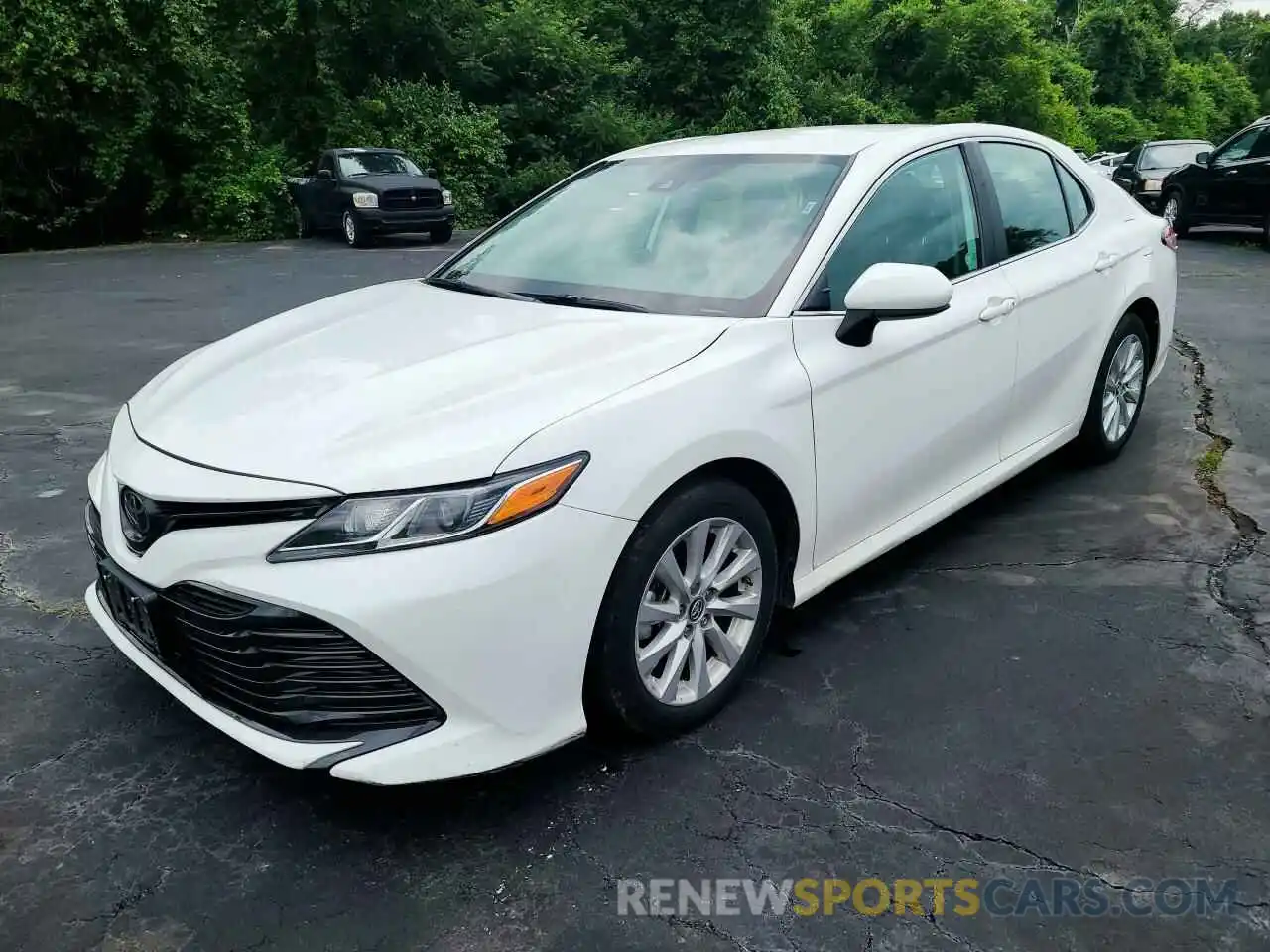 2 Photograph of a damaged car 4T1B11HK6KU243319 TOYOTA CAMRY 2019