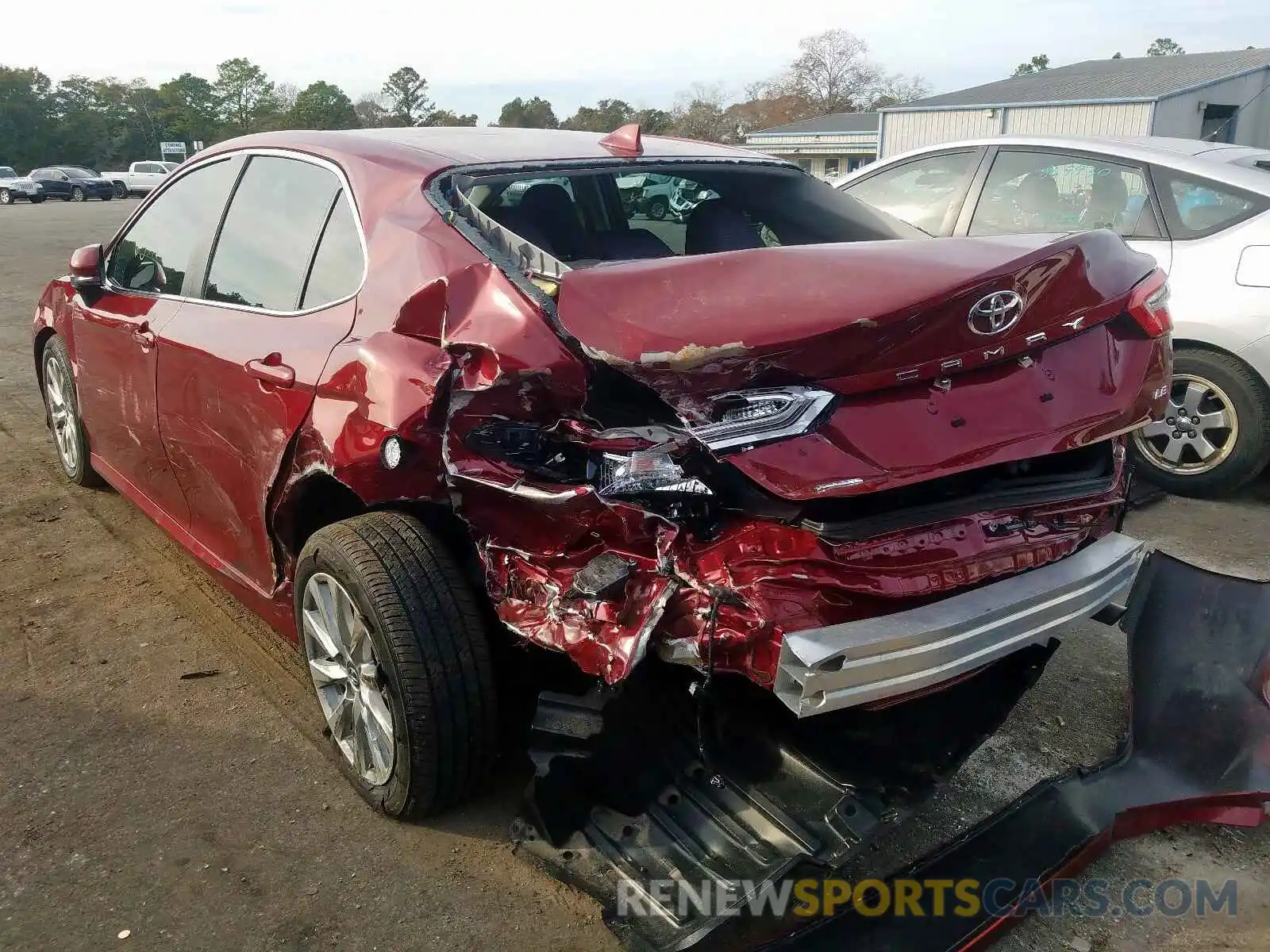 3 Photograph of a damaged car 4T1B11HK6KU245264 TOYOTA CAMRY 2019