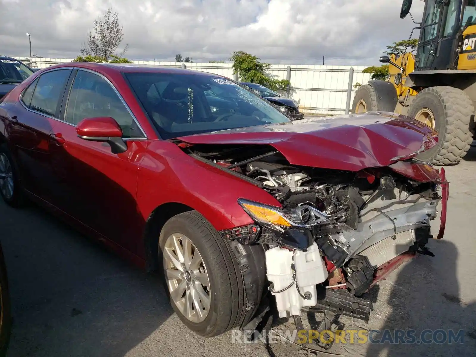 1 Photograph of a damaged car 4T1B11HK6KU246284 TOYOTA CAMRY 2019