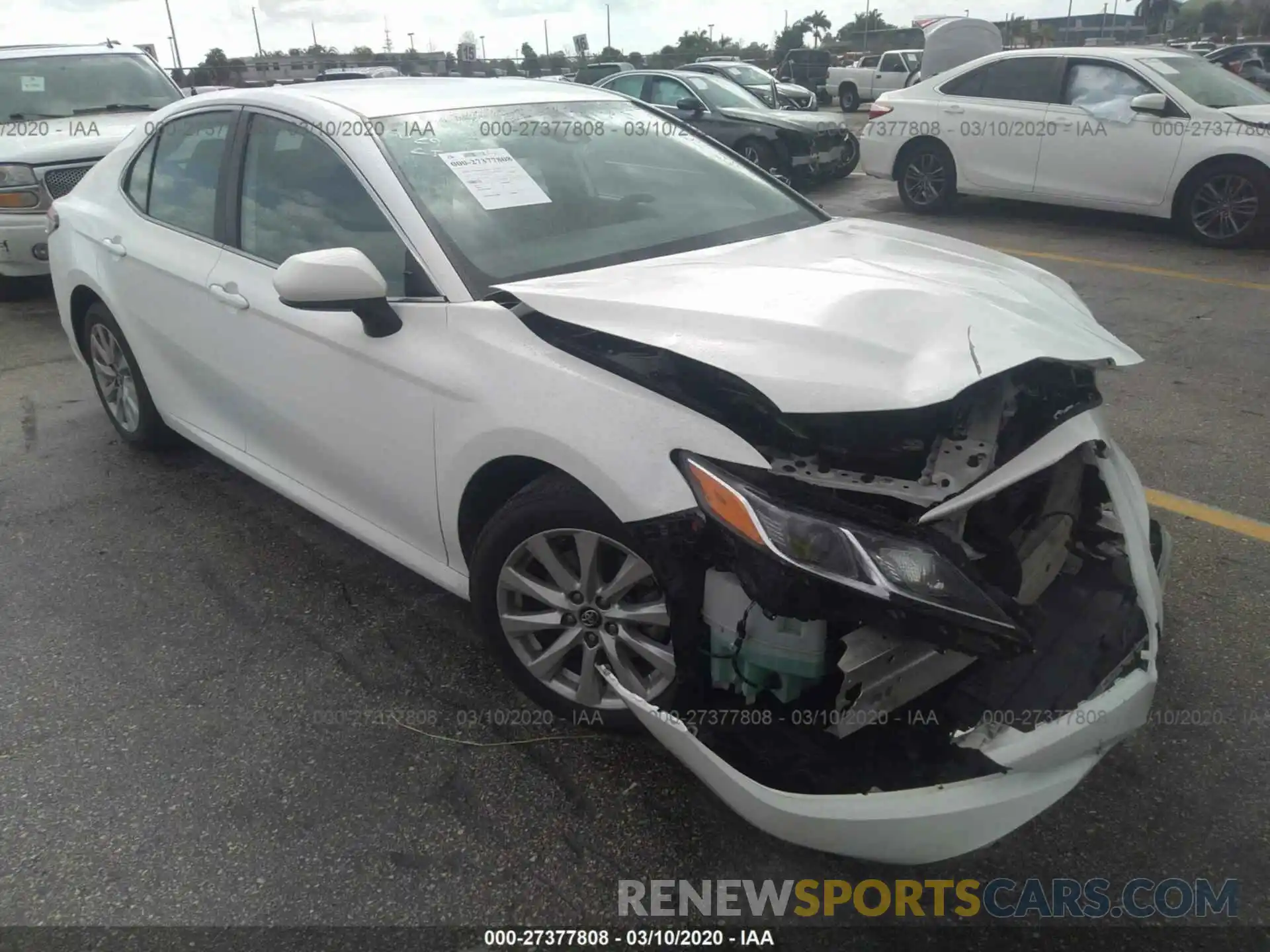 1 Photograph of a damaged car 4T1B11HK6KU247029 TOYOTA CAMRY 2019