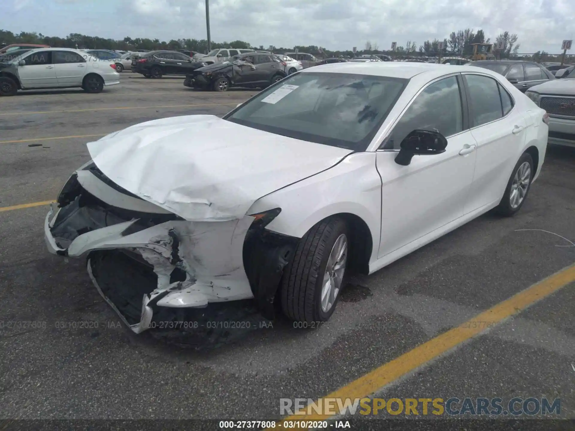 2 Photograph of a damaged car 4T1B11HK6KU247029 TOYOTA CAMRY 2019