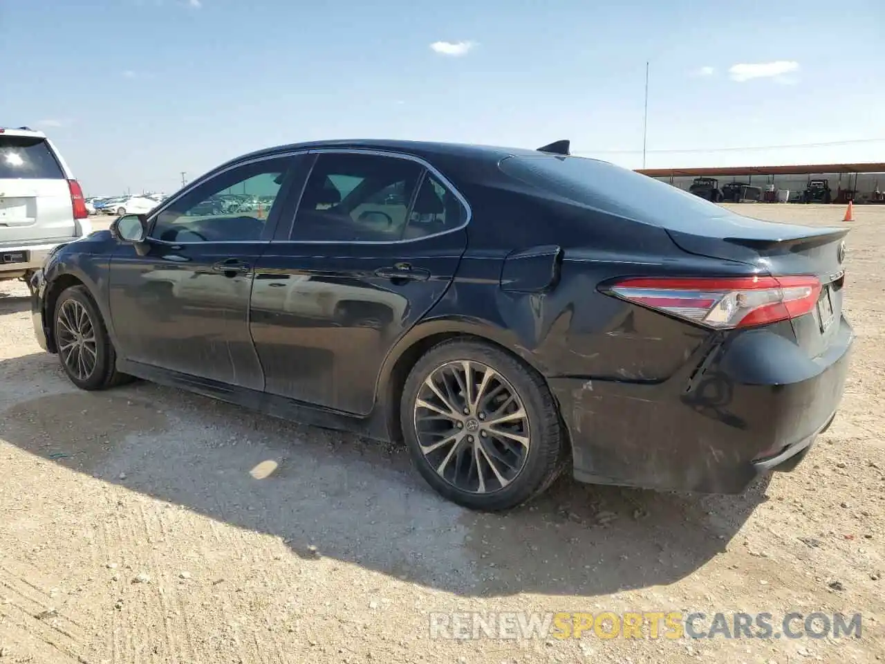 2 Photograph of a damaged car 4T1B11HK6KU247273 TOYOTA CAMRY 2019