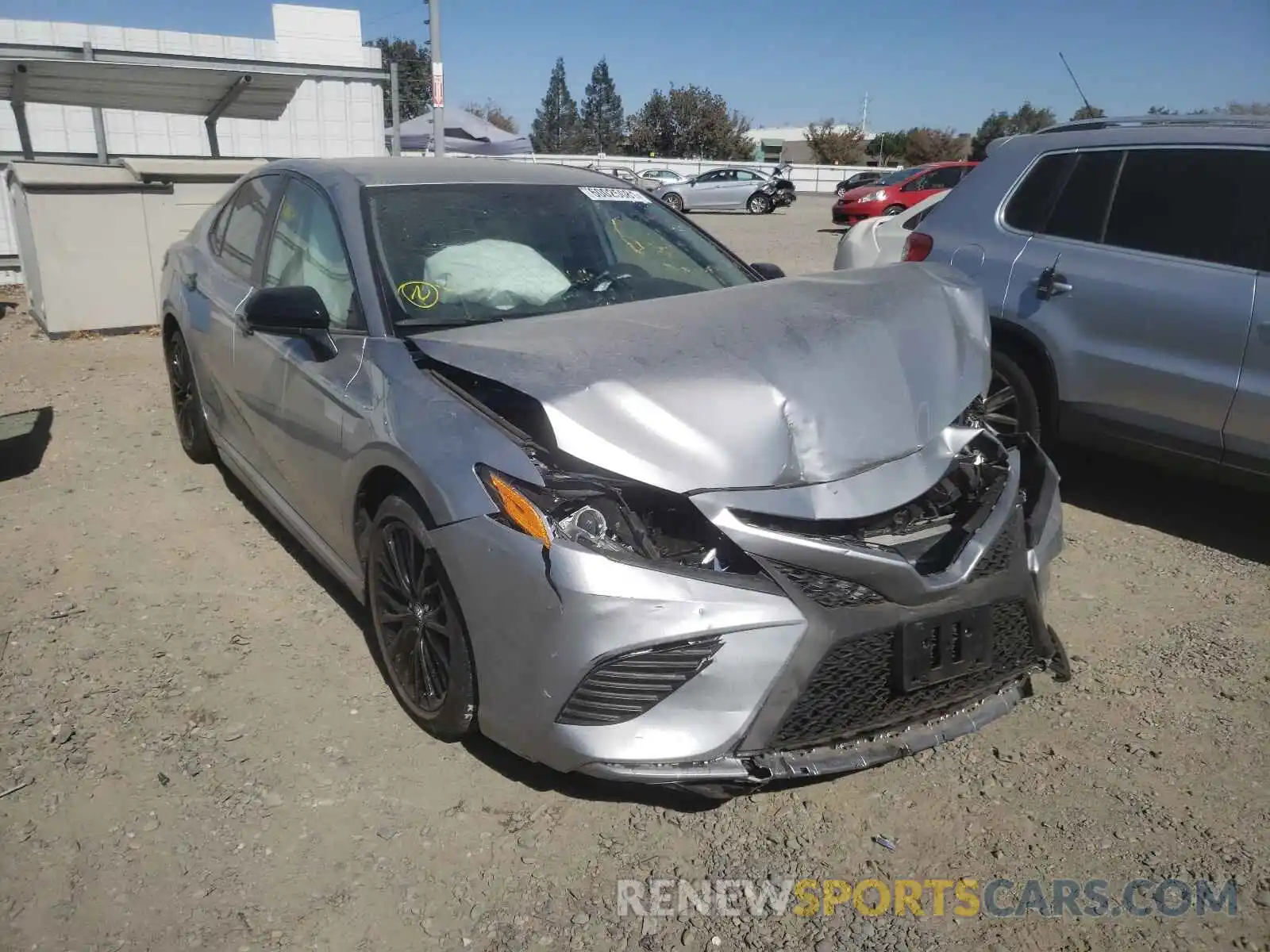 1 Photograph of a damaged car 4T1B11HK6KU247614 TOYOTA CAMRY 2019