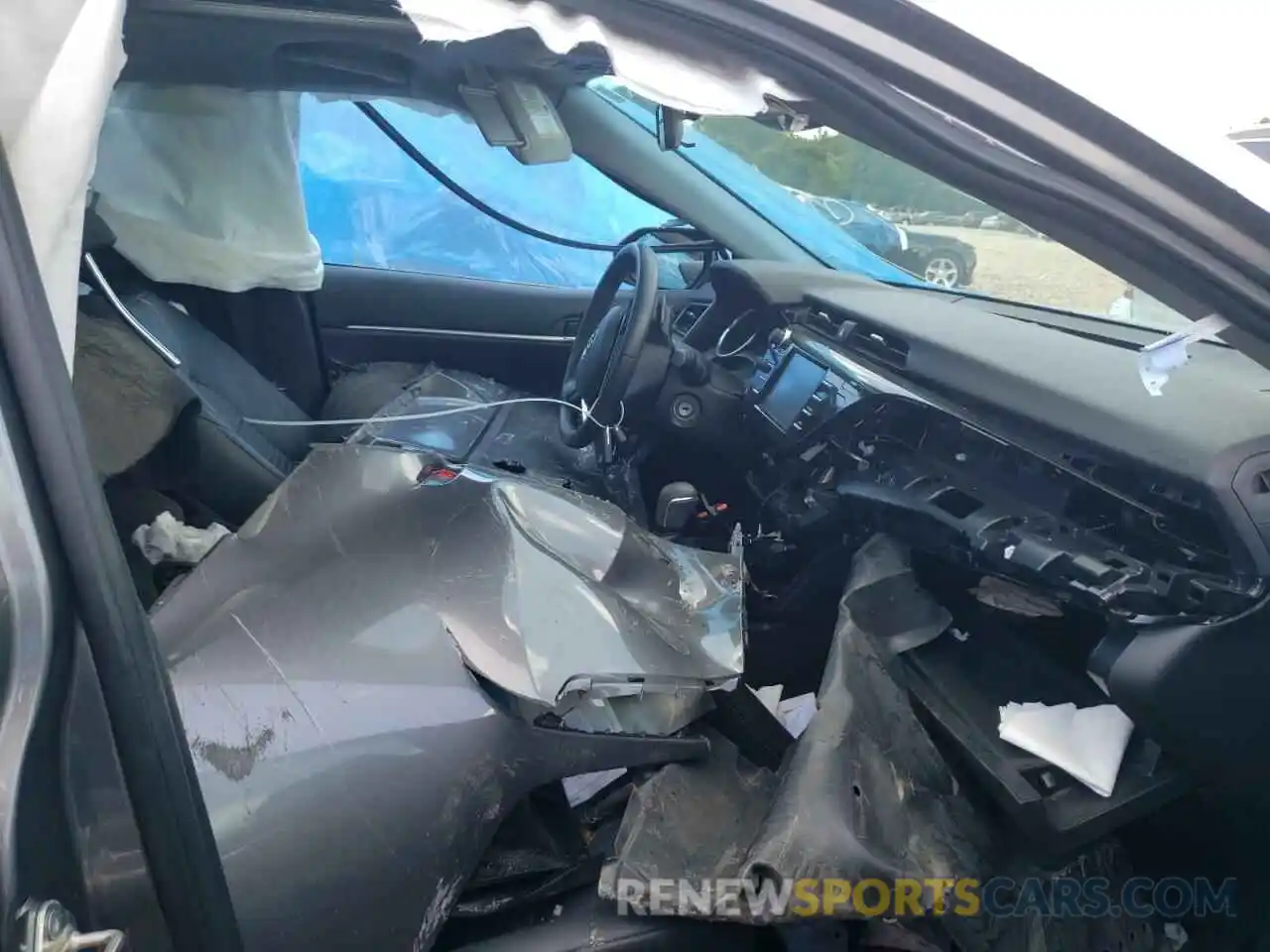 5 Photograph of a damaged car 4T1B11HK6KU248522 TOYOTA CAMRY 2019