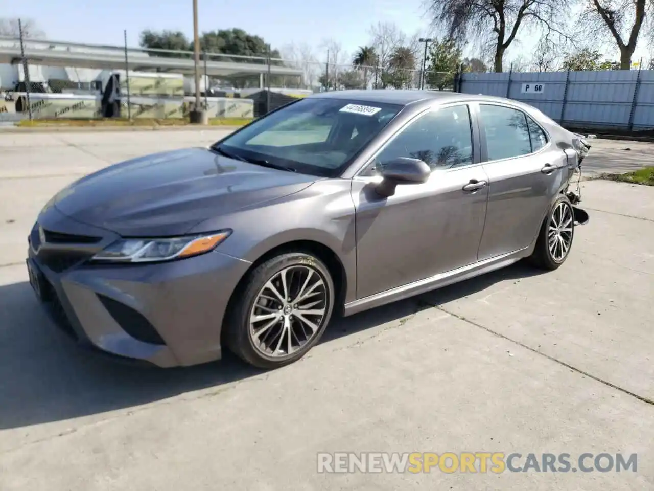 1 Photograph of a damaged car 4T1B11HK6KU249122 TOYOTA CAMRY 2019