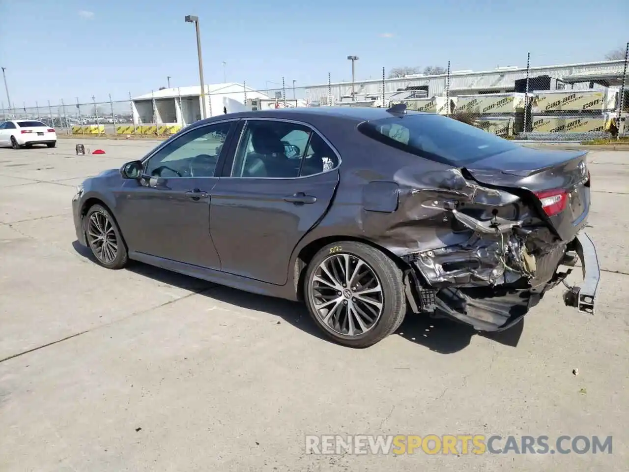 2 Photograph of a damaged car 4T1B11HK6KU249122 TOYOTA CAMRY 2019