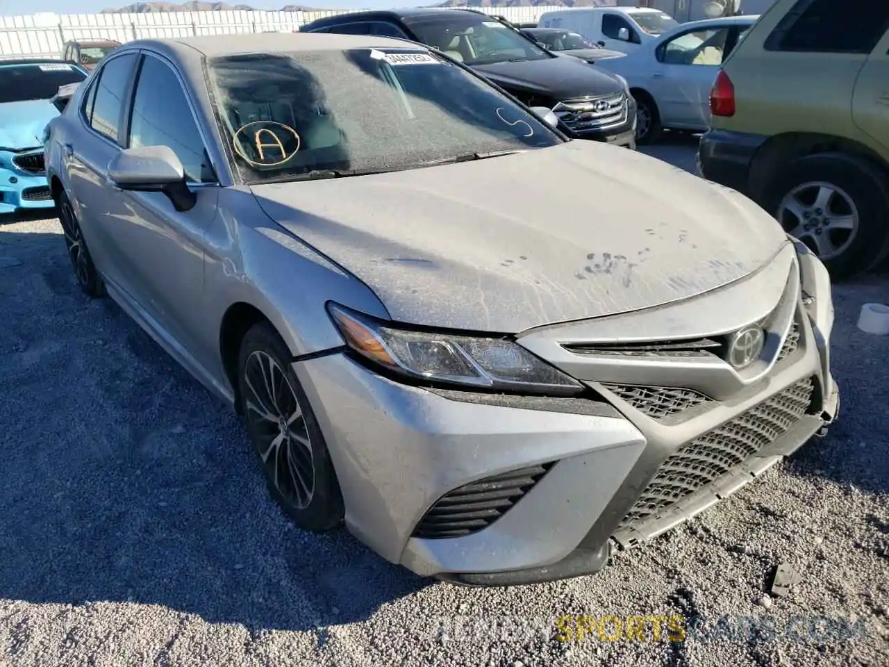 1 Photograph of a damaged car 4T1B11HK6KU251792 TOYOTA CAMRY 2019