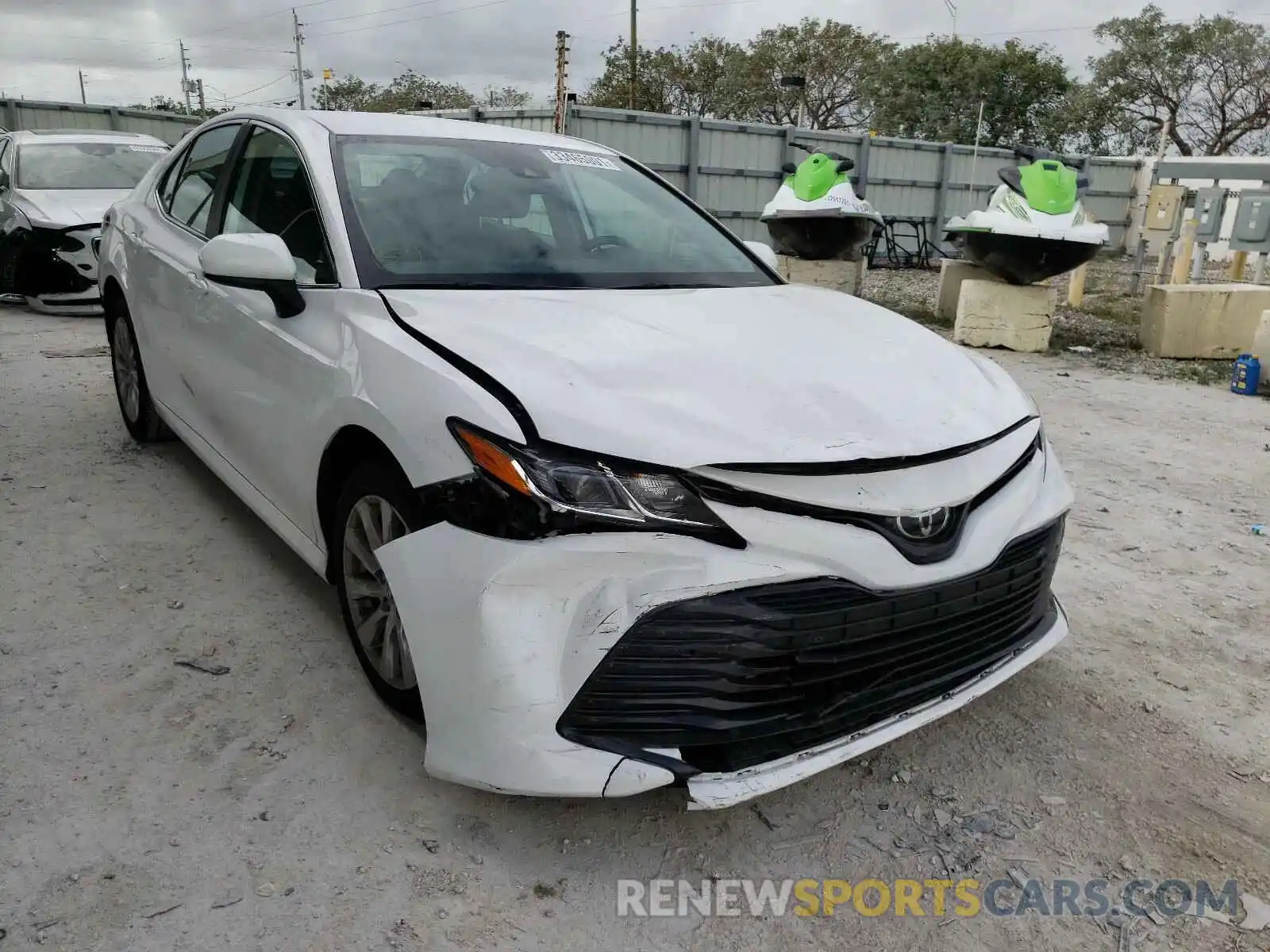 1 Photograph of a damaged car 4T1B11HK6KU251937 TOYOTA CAMRY 2019