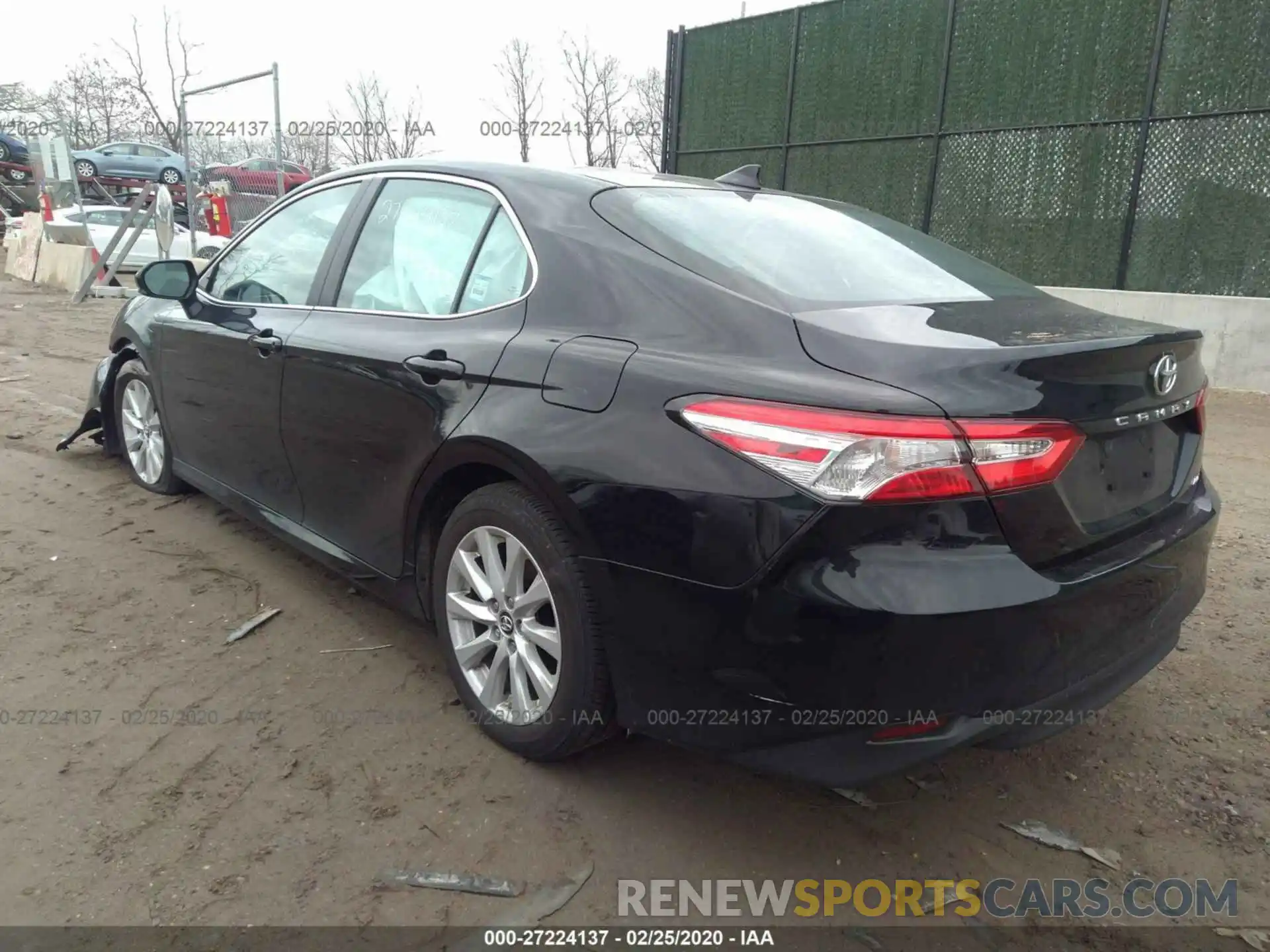 3 Фотография поврежденного автомобиля 4T1B11HK6KU251954 TOYOTA CAMRY 2019