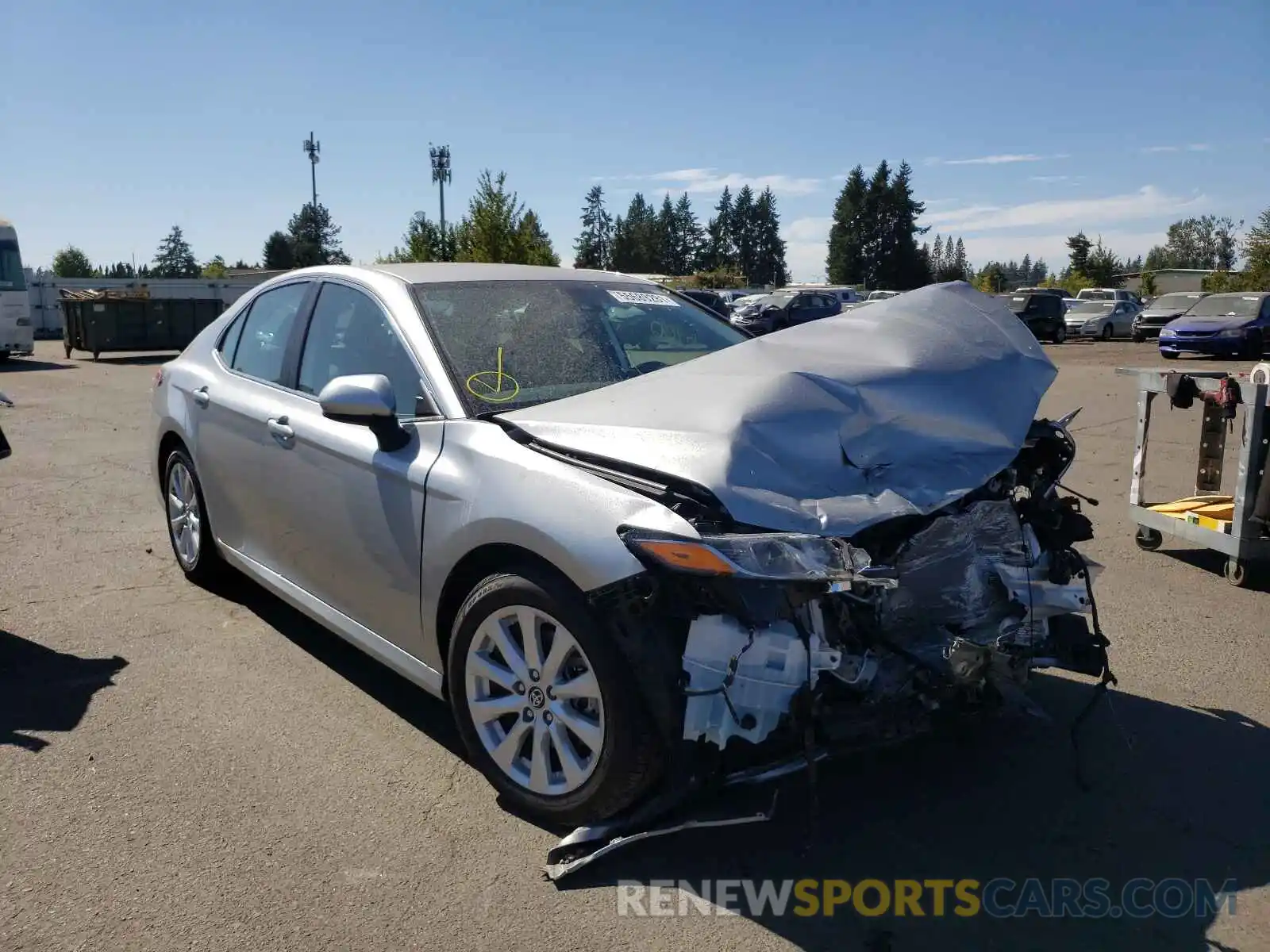 1 Photograph of a damaged car 4T1B11HK6KU252148 TOYOTA CAMRY 2019