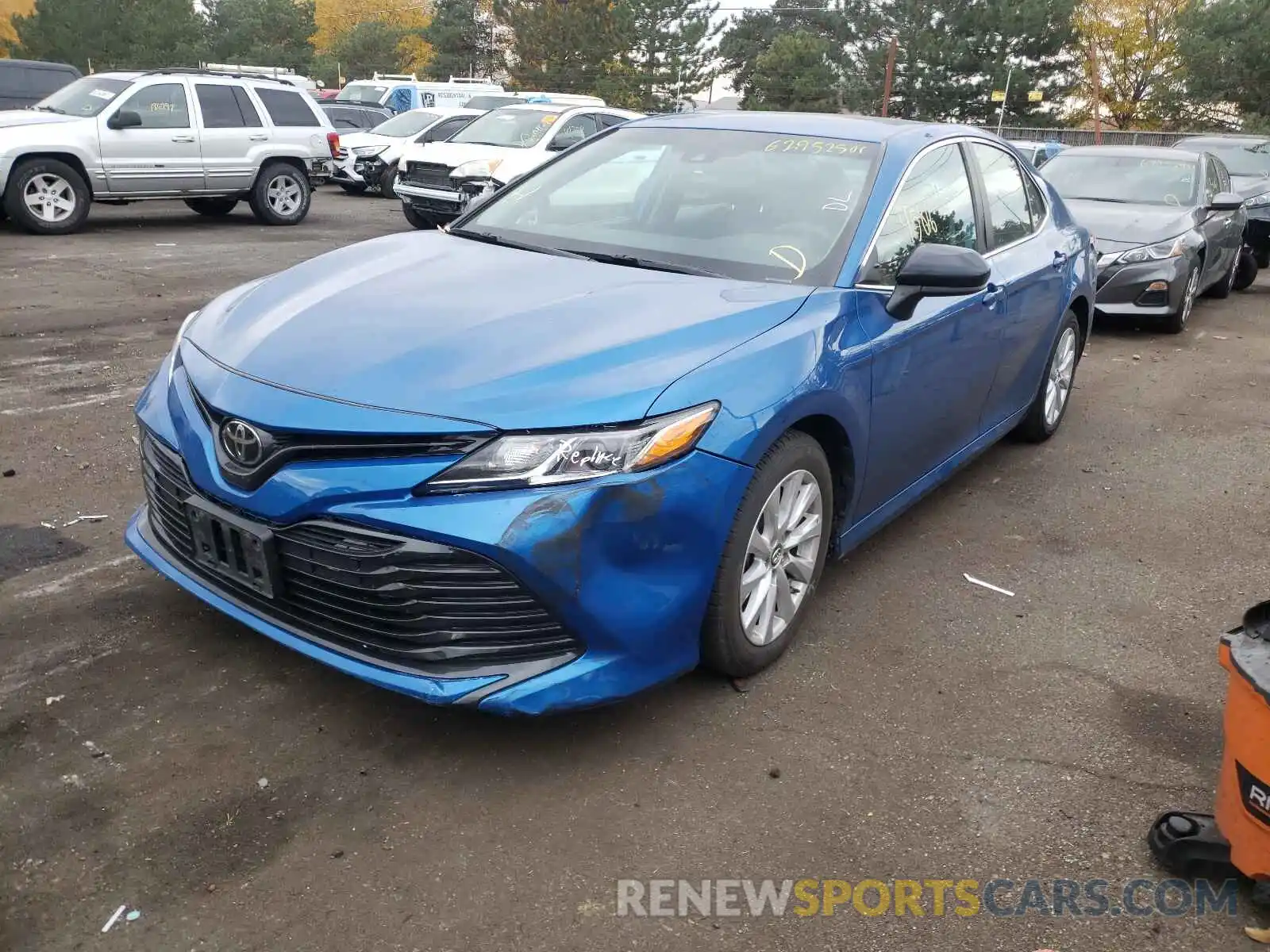 2 Photograph of a damaged car 4T1B11HK6KU252697 TOYOTA CAMRY 2019