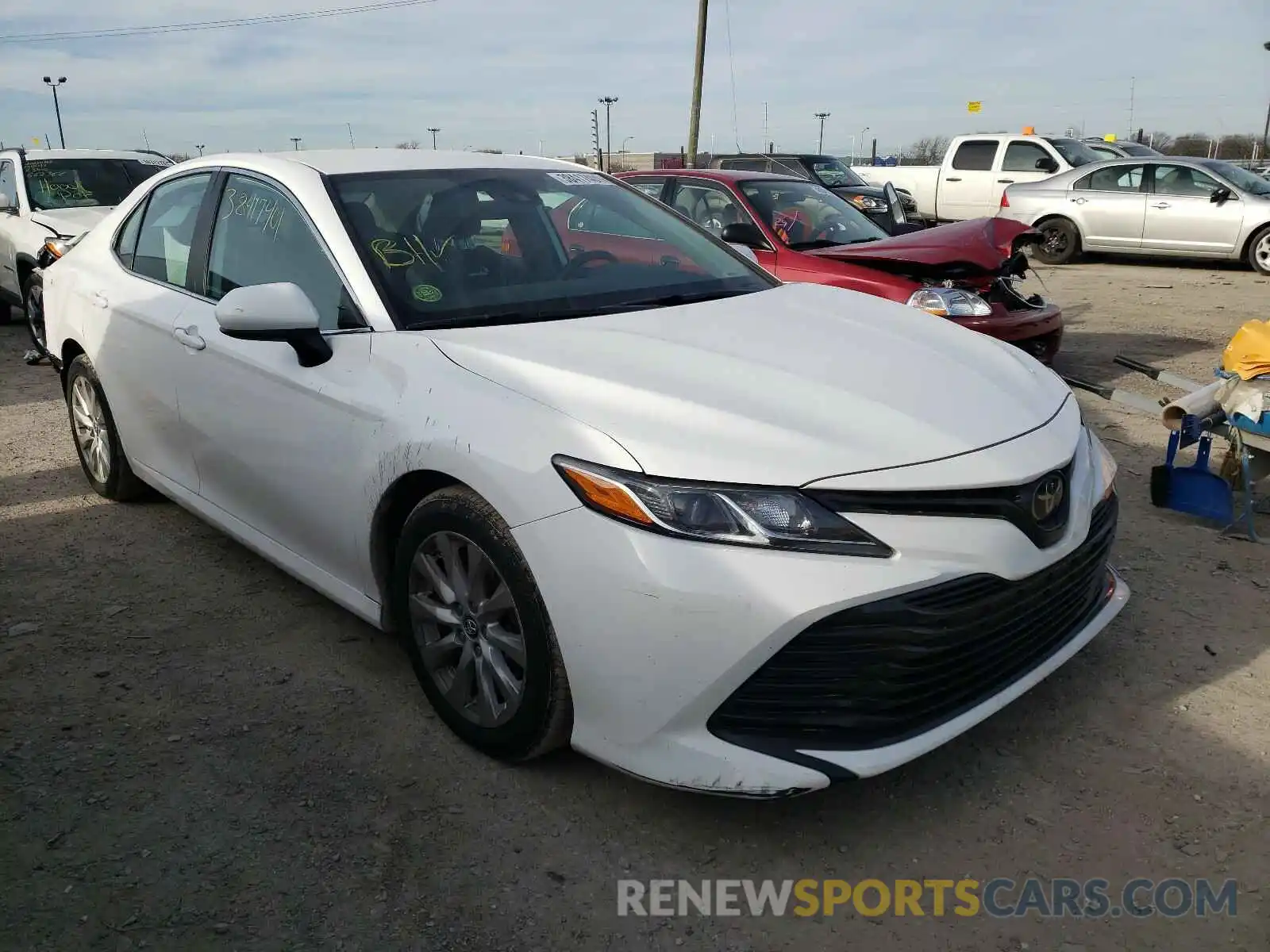 1 Photograph of a damaged car 4T1B11HK6KU253493 TOYOTA CAMRY 2019