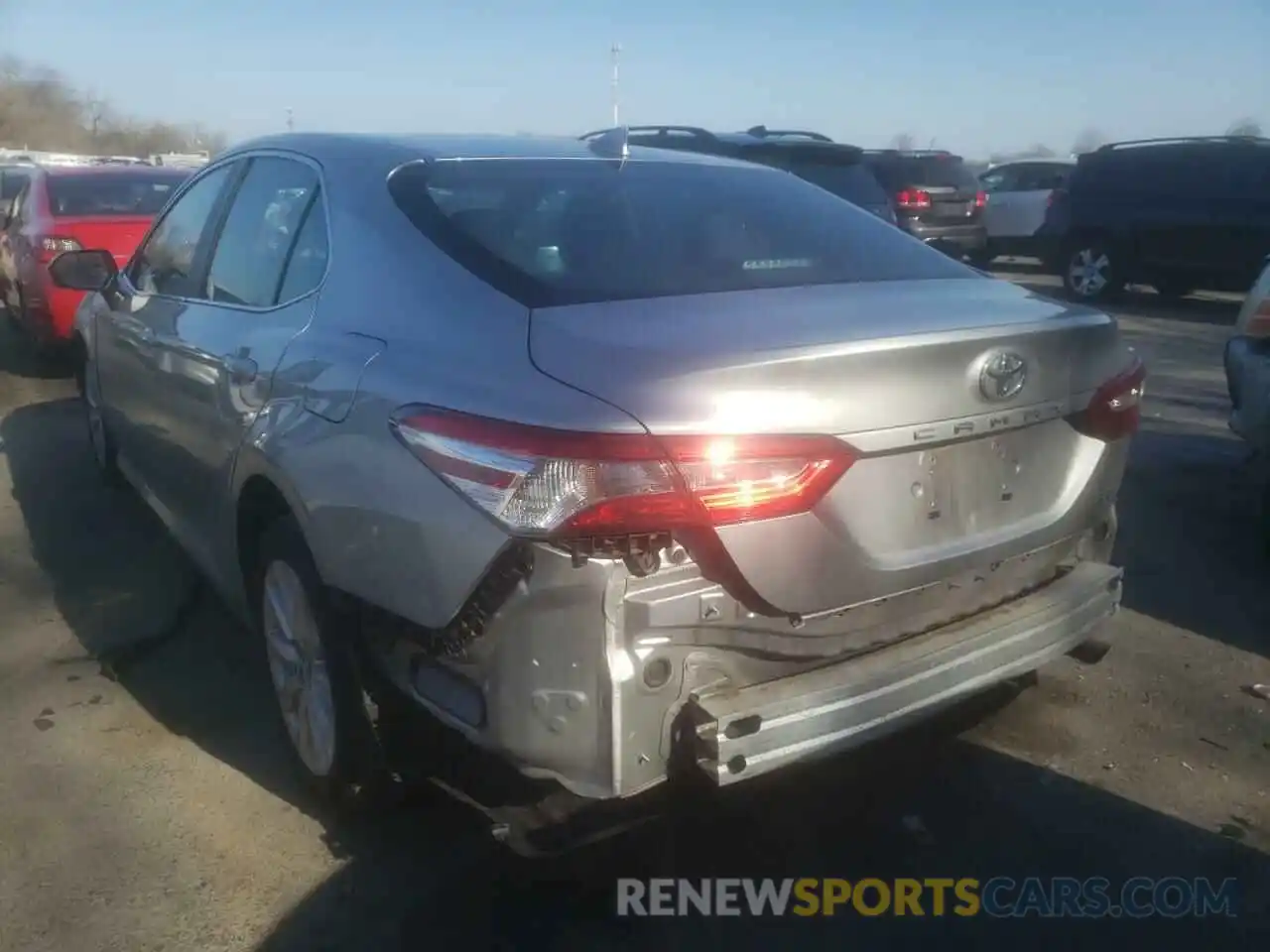 3 Photograph of a damaged car 4T1B11HK6KU254014 TOYOTA CAMRY 2019