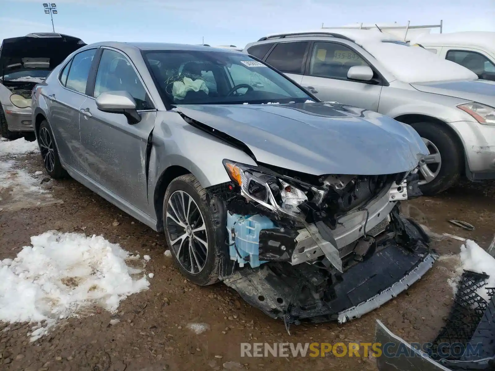 1 Photograph of a damaged car 4T1B11HK6KU254238 TOYOTA CAMRY 2019