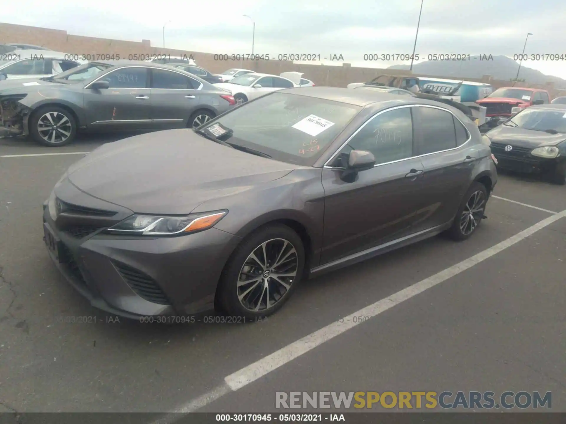 2 Photograph of a damaged car 4T1B11HK6KU256216 TOYOTA CAMRY 2019