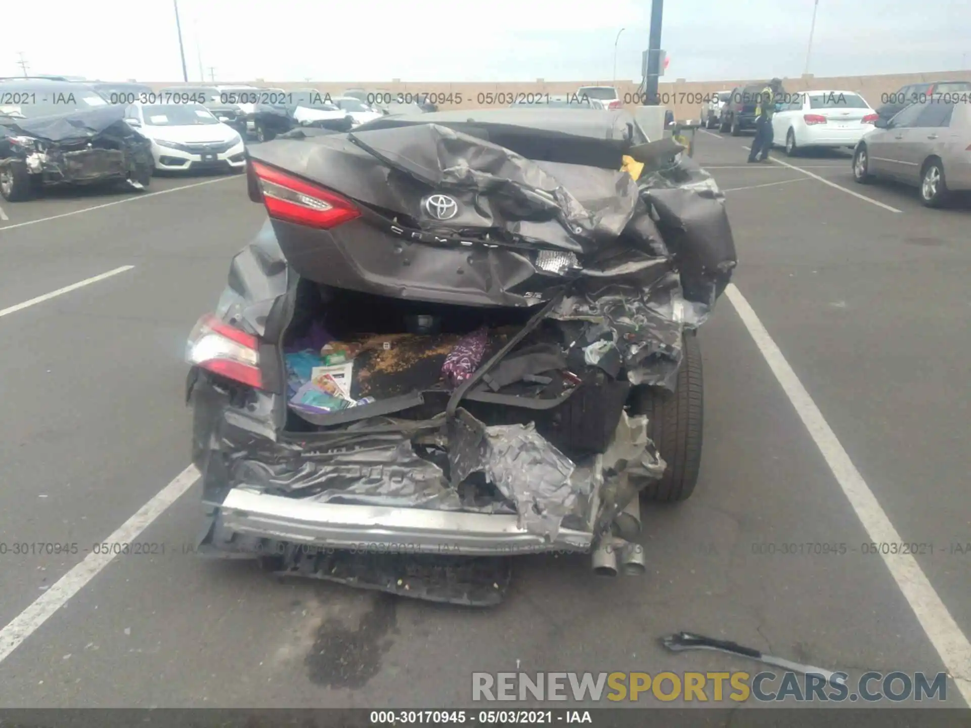 6 Photograph of a damaged car 4T1B11HK6KU256216 TOYOTA CAMRY 2019