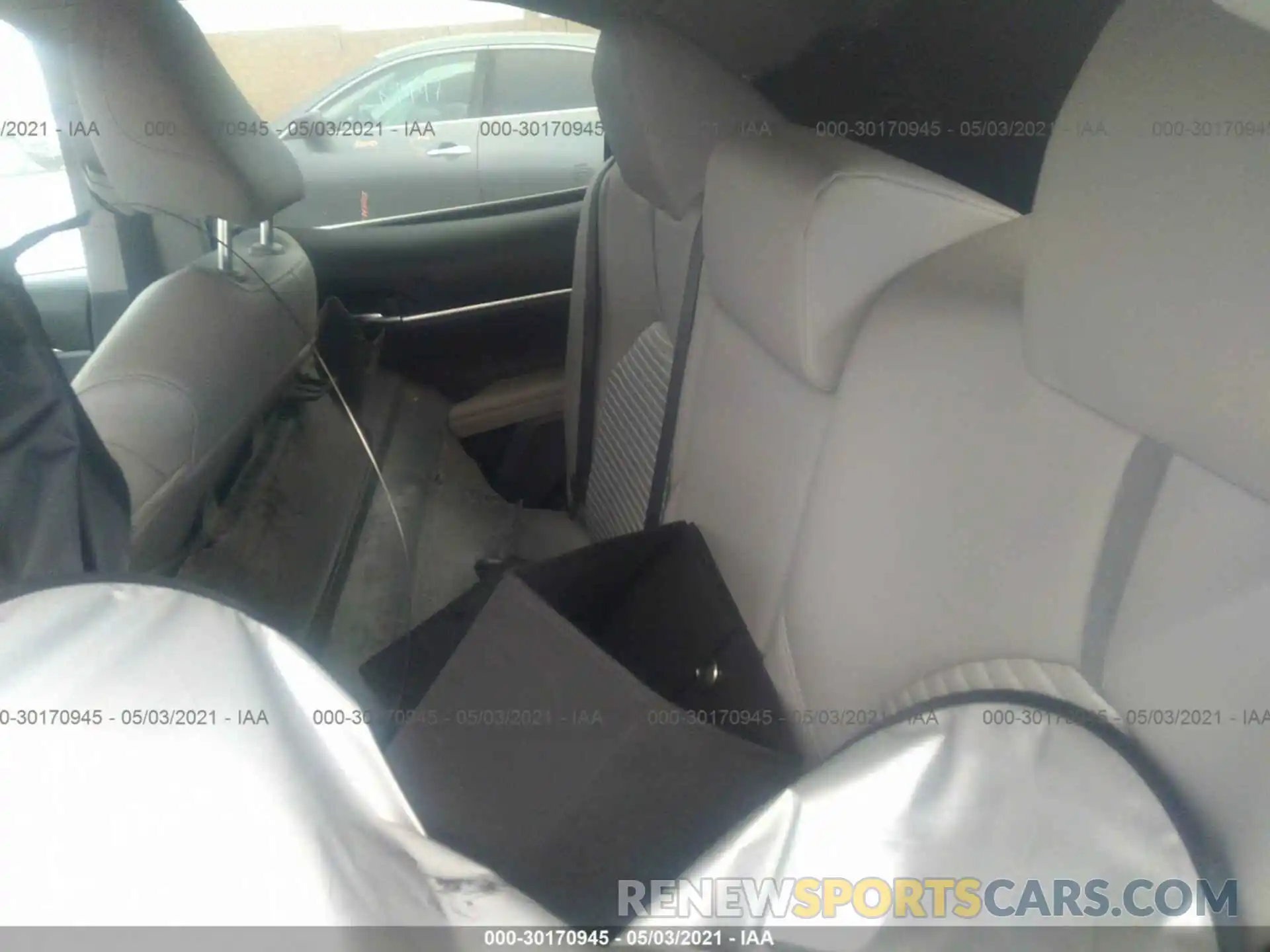 8 Photograph of a damaged car 4T1B11HK6KU256216 TOYOTA CAMRY 2019