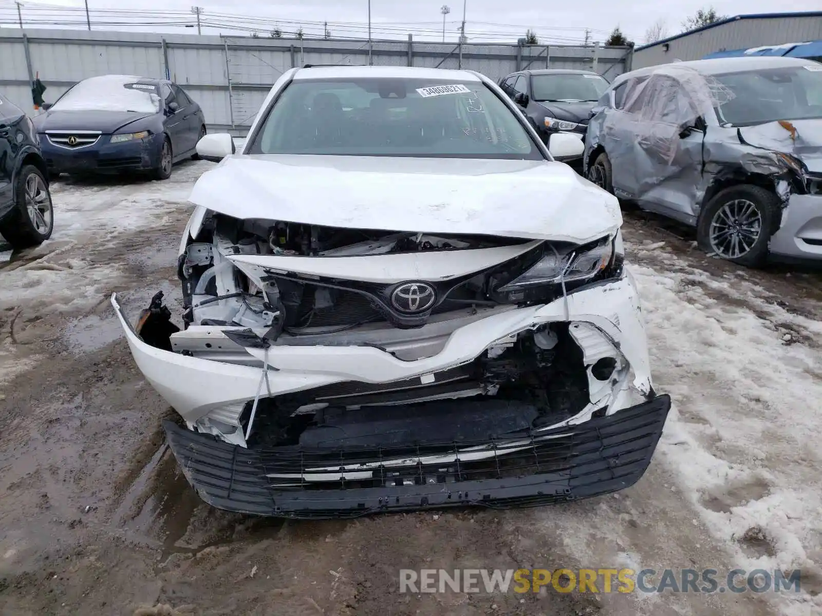 9 Photograph of a damaged car 4T1B11HK6KU257396 TOYOTA CAMRY 2019