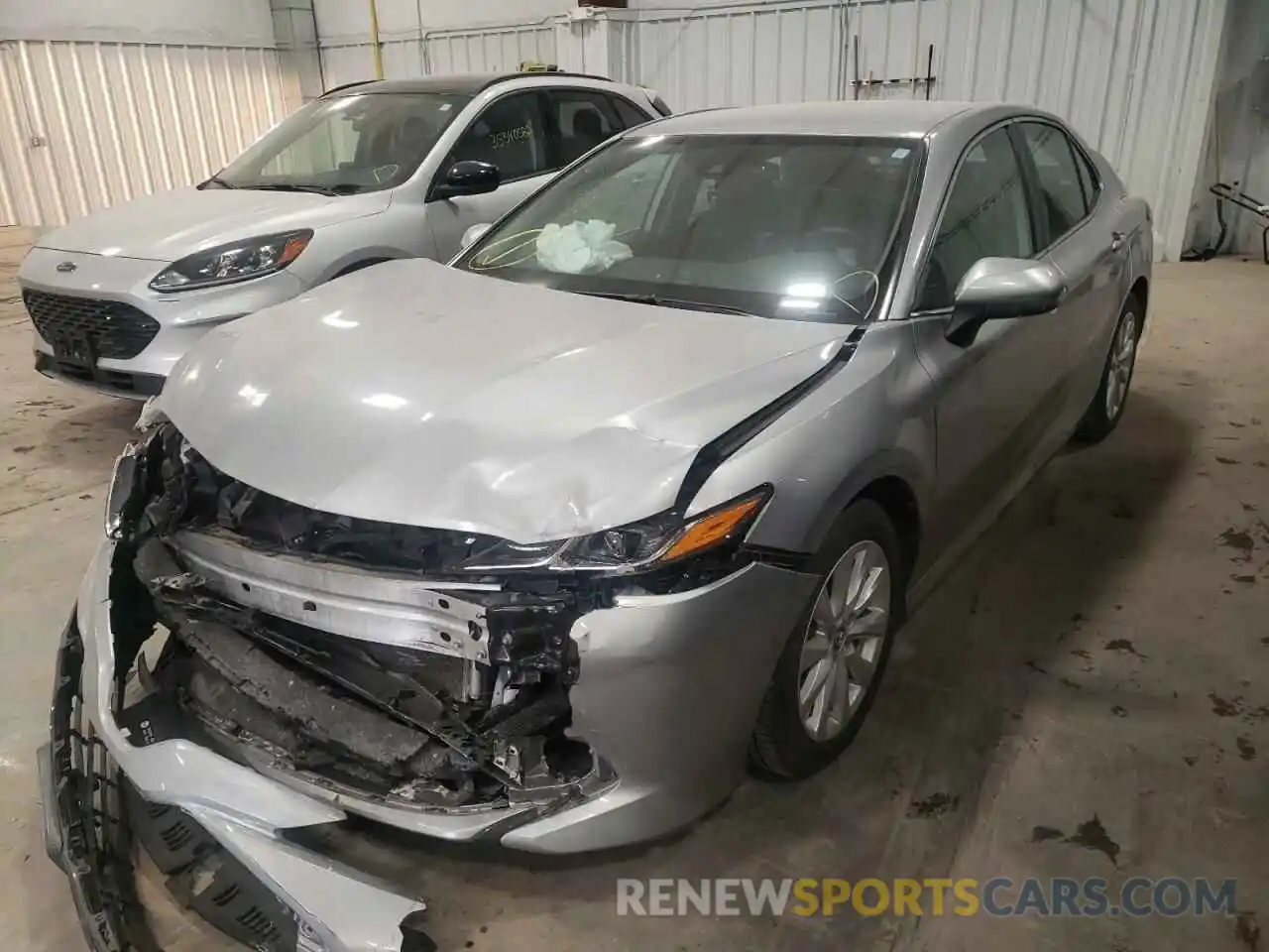 2 Photograph of a damaged car 4T1B11HK6KU257754 TOYOTA CAMRY 2019