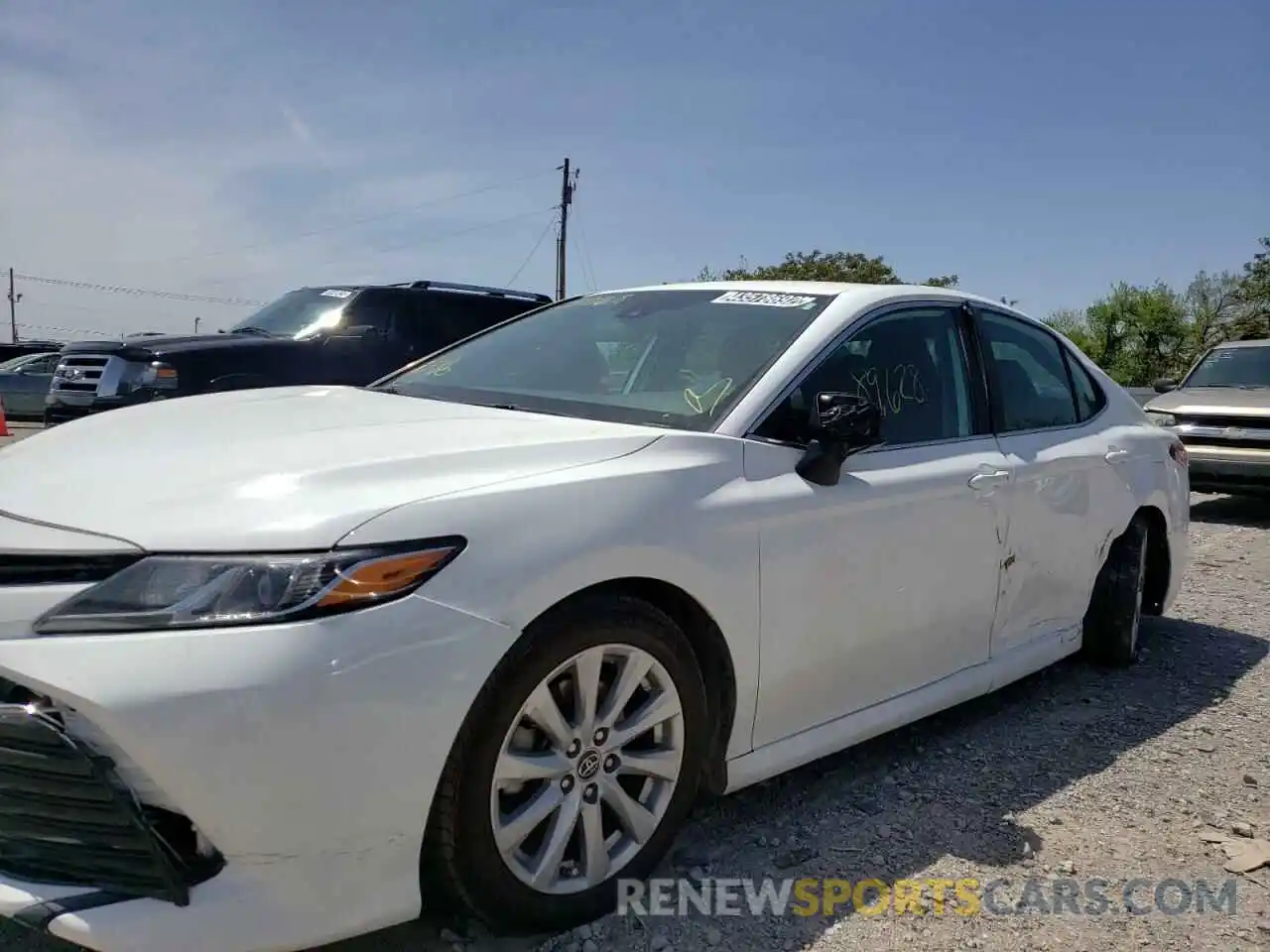 9 Photograph of a damaged car 4T1B11HK6KU257768 TOYOTA CAMRY 2019