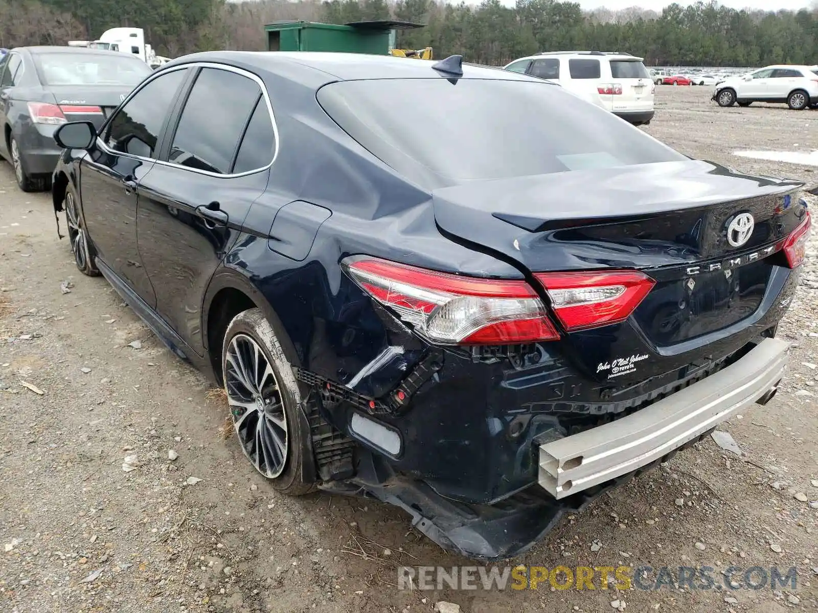 3 Photograph of a damaged car 4T1B11HK6KU257866 TOYOTA CAMRY 2019