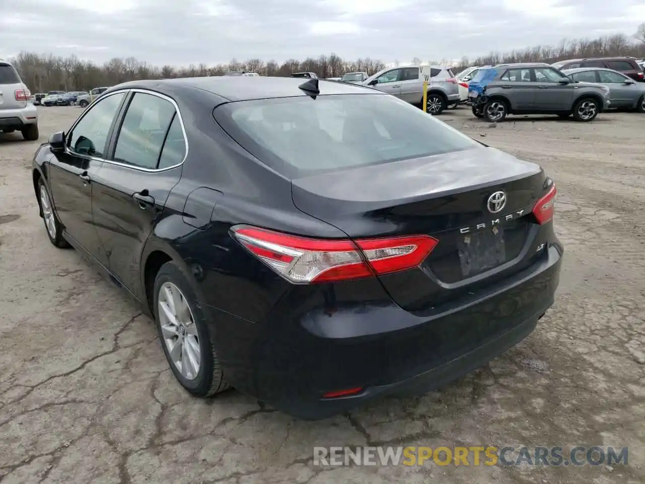 3 Photograph of a damaged car 4T1B11HK6KU257995 TOYOTA CAMRY 2019