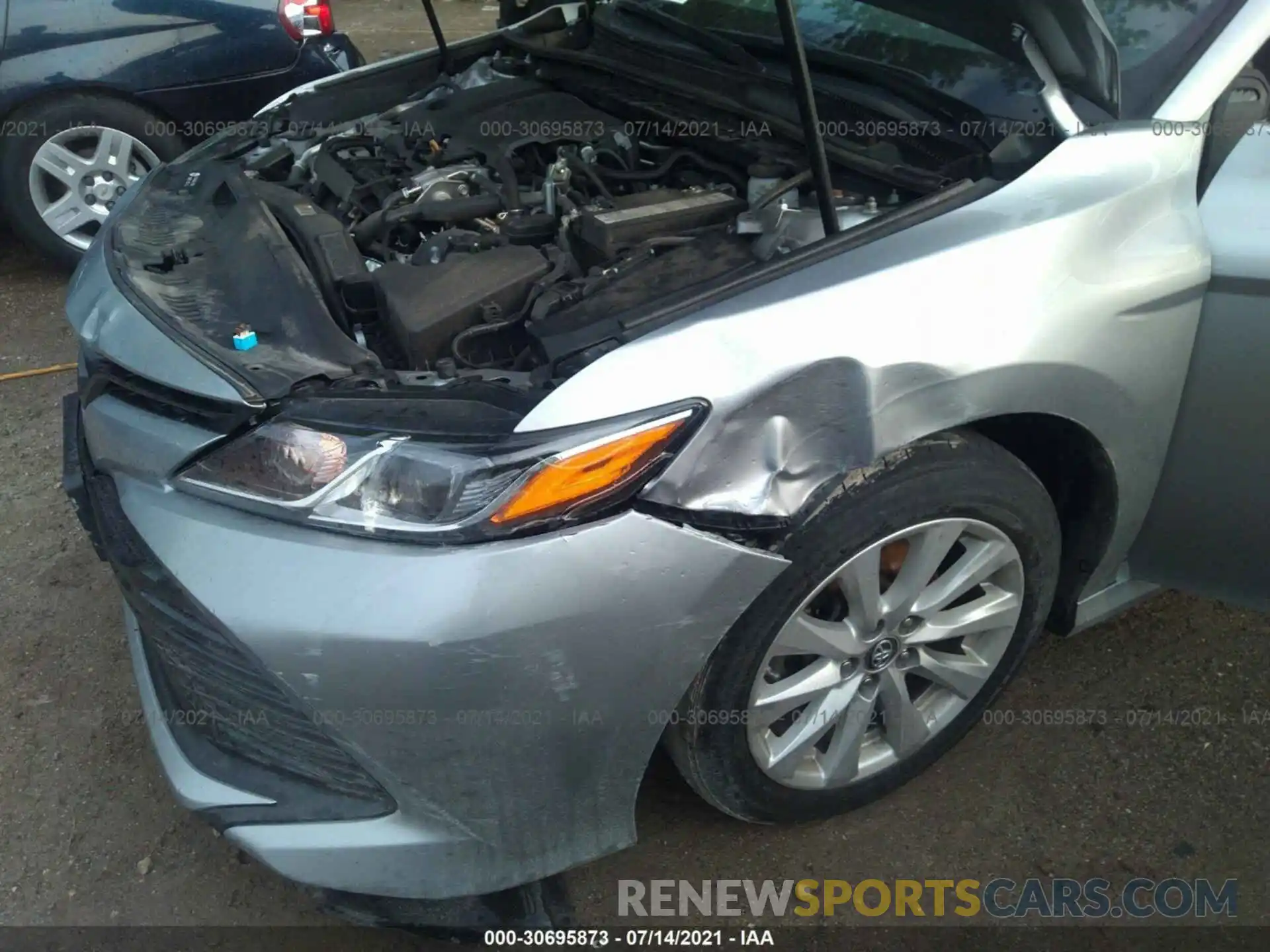 6 Photograph of a damaged car 4T1B11HK6KU258967 TOYOTA CAMRY 2019