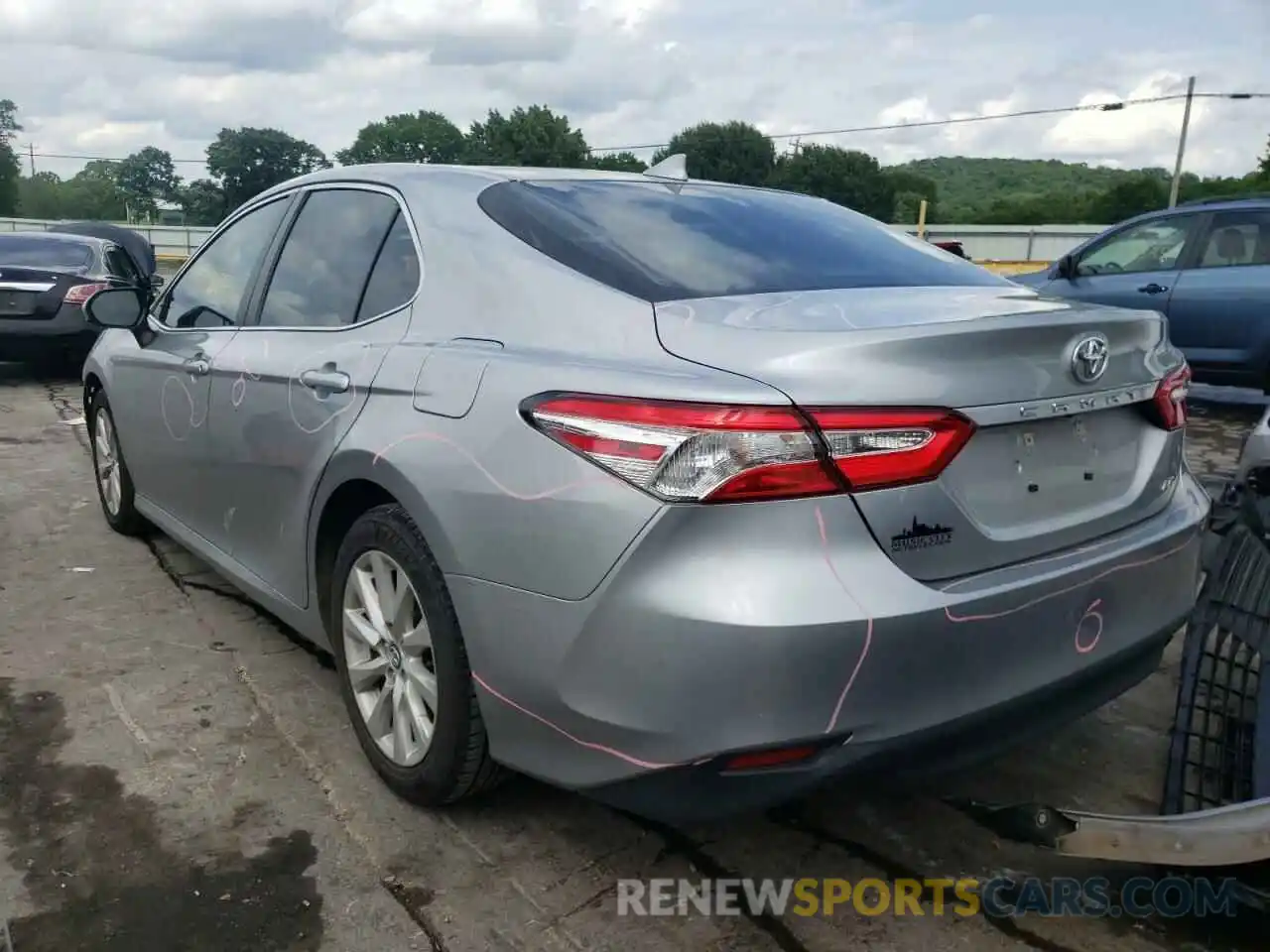 3 Photograph of a damaged car 4T1B11HK6KU258970 TOYOTA CAMRY 2019