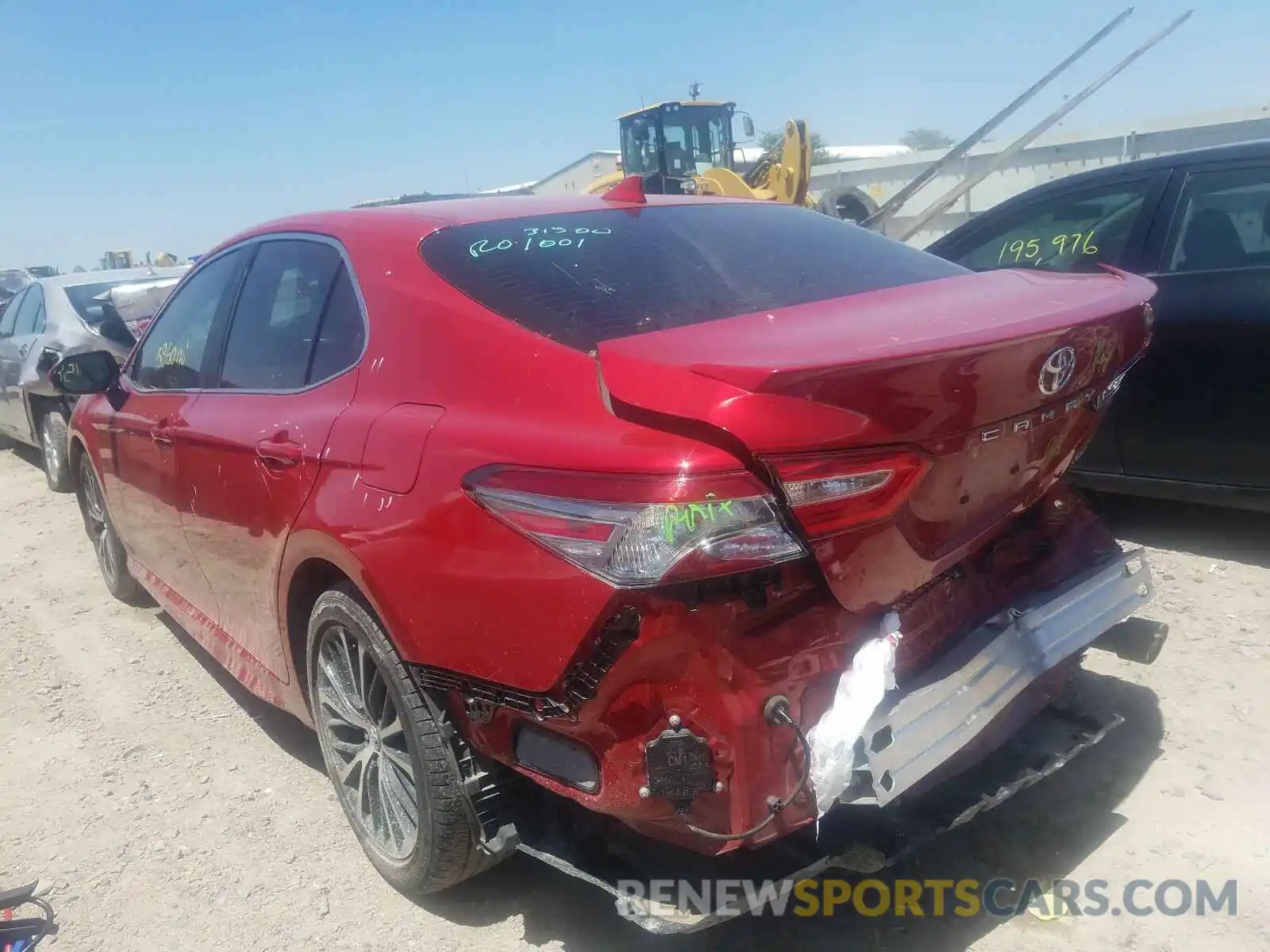 3 Photograph of a damaged car 4T1B11HK6KU259584 TOYOTA CAMRY 2019