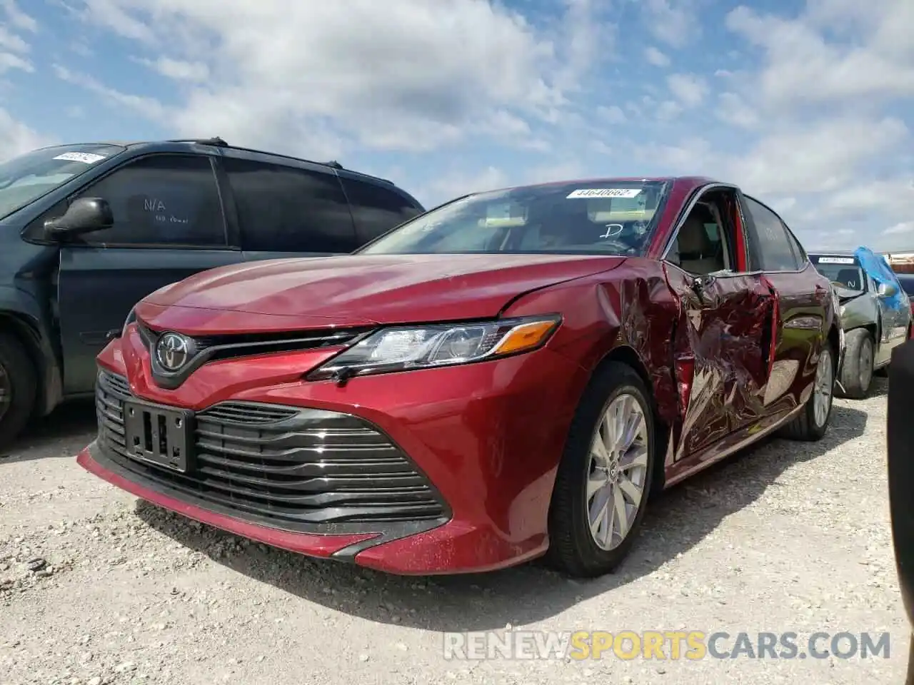 10 Photograph of a damaged car 4T1B11HK6KU261531 TOYOTA CAMRY 2019