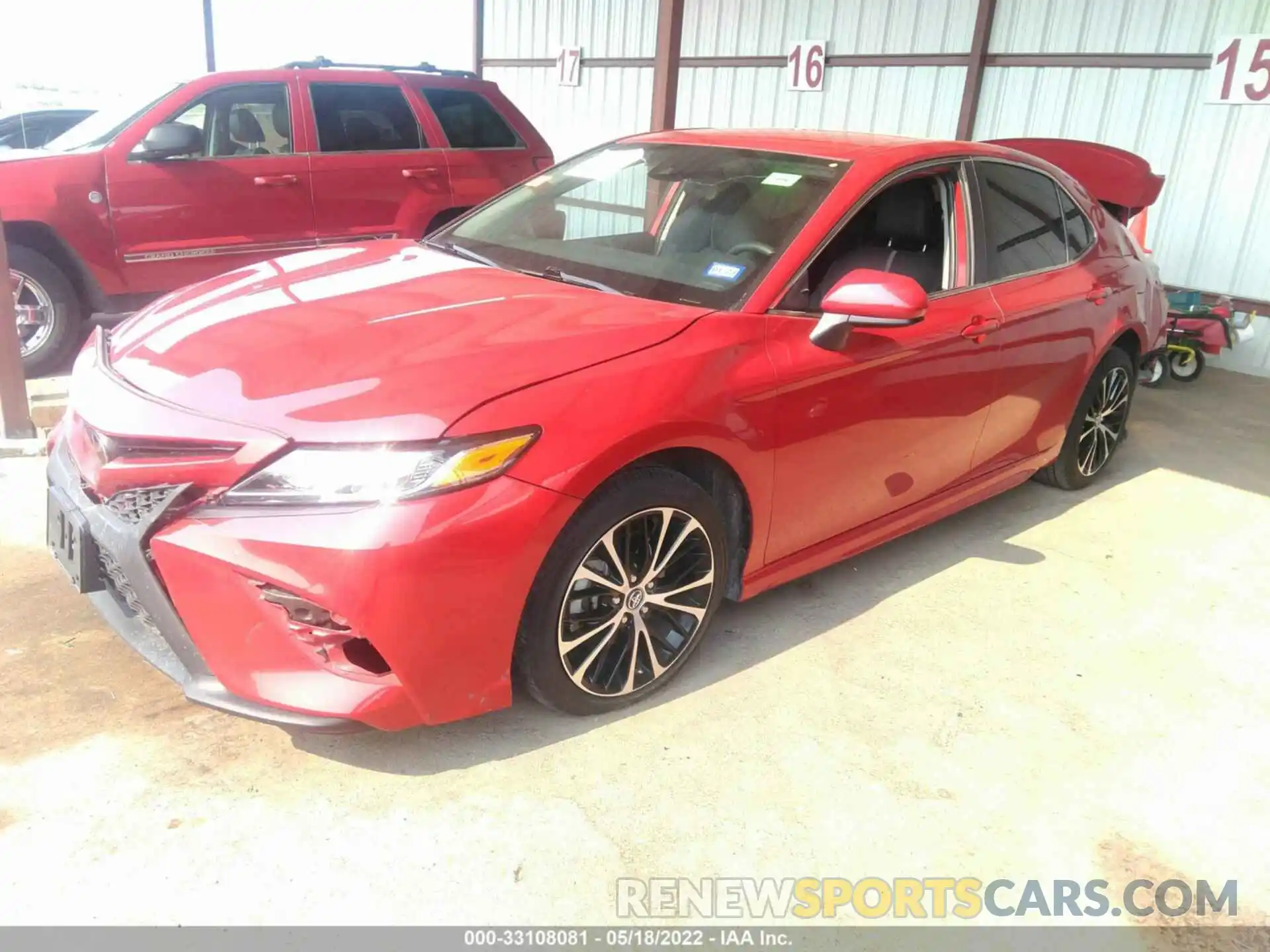 2 Photograph of a damaged car 4T1B11HK6KU262372 TOYOTA CAMRY 2019