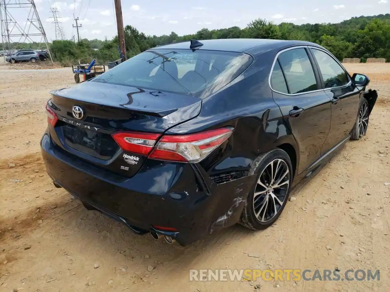 4 Photograph of a damaged car 4T1B11HK6KU262890 TOYOTA CAMRY 2019