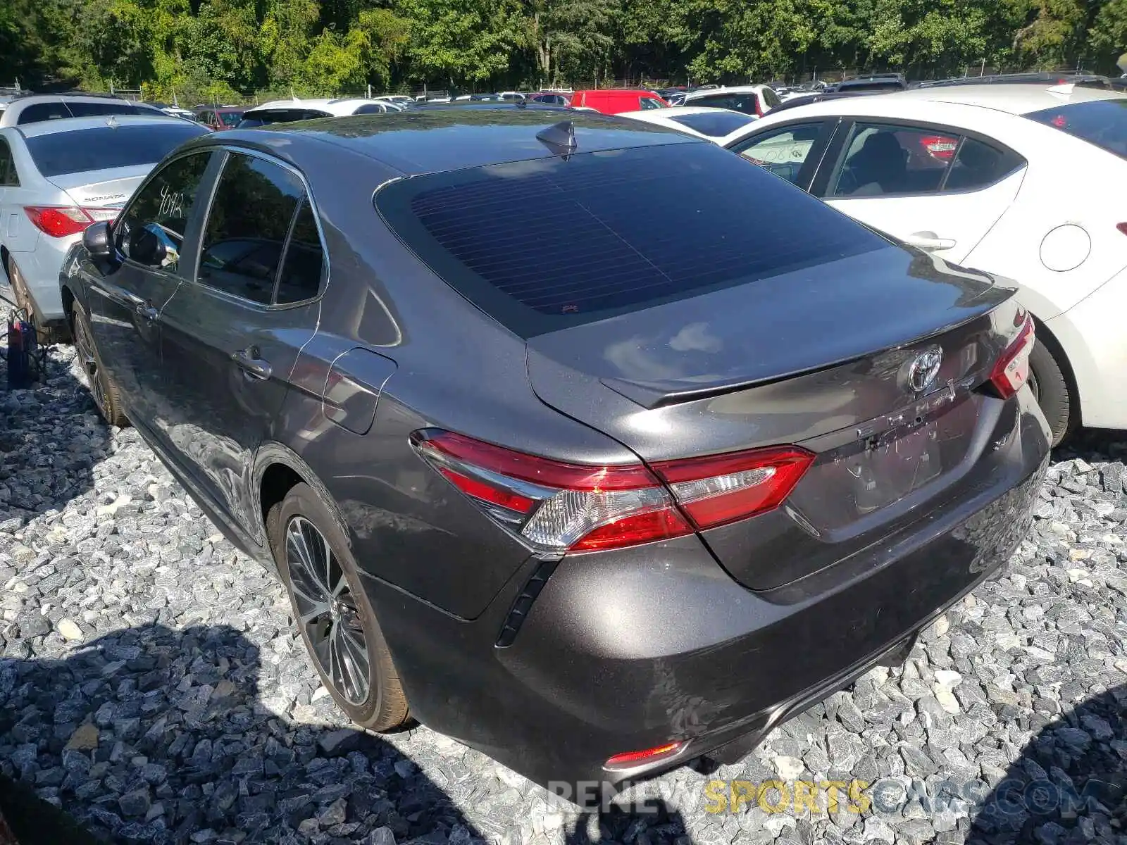 3 Photograph of a damaged car 4T1B11HK6KU262954 TOYOTA CAMRY 2019